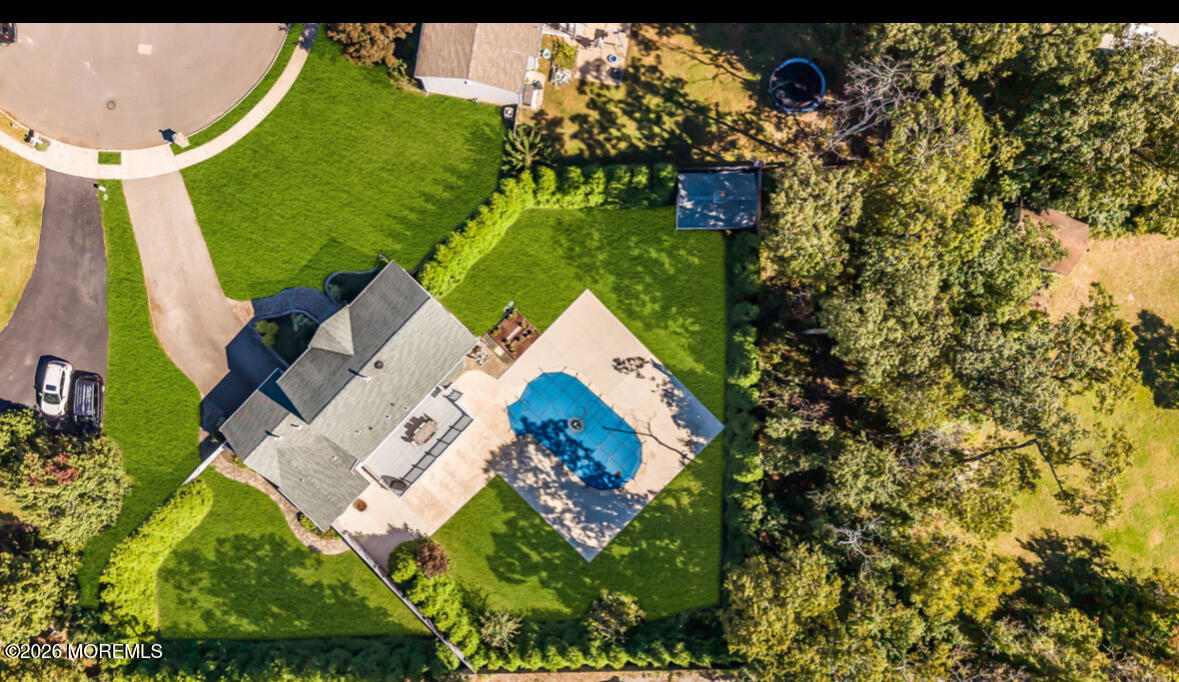 565 Mark Drive DR Image 3