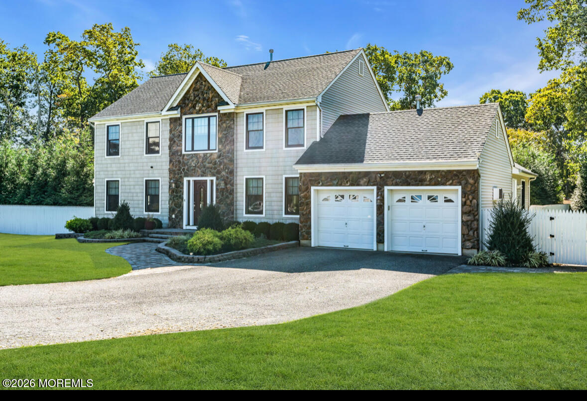 565 Mark Drive DR Image 5