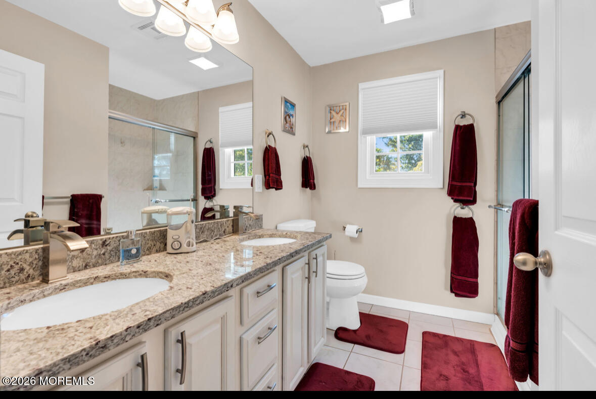 565 Mark Drive DR, Brick, NJ, 08723 image 23