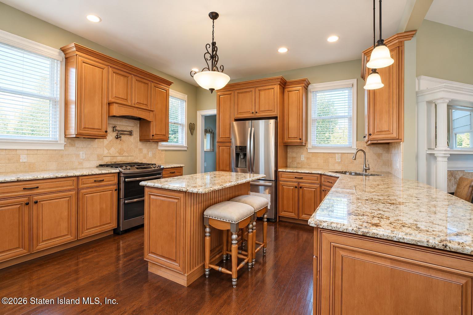 443 Bement Avenue, Staten Island, NY, 10310 image 19