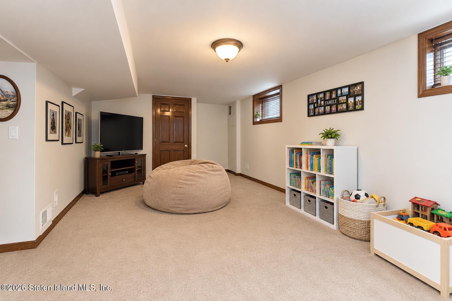 443 Bement Avenue, Staten Island, NY, 10310 image 24