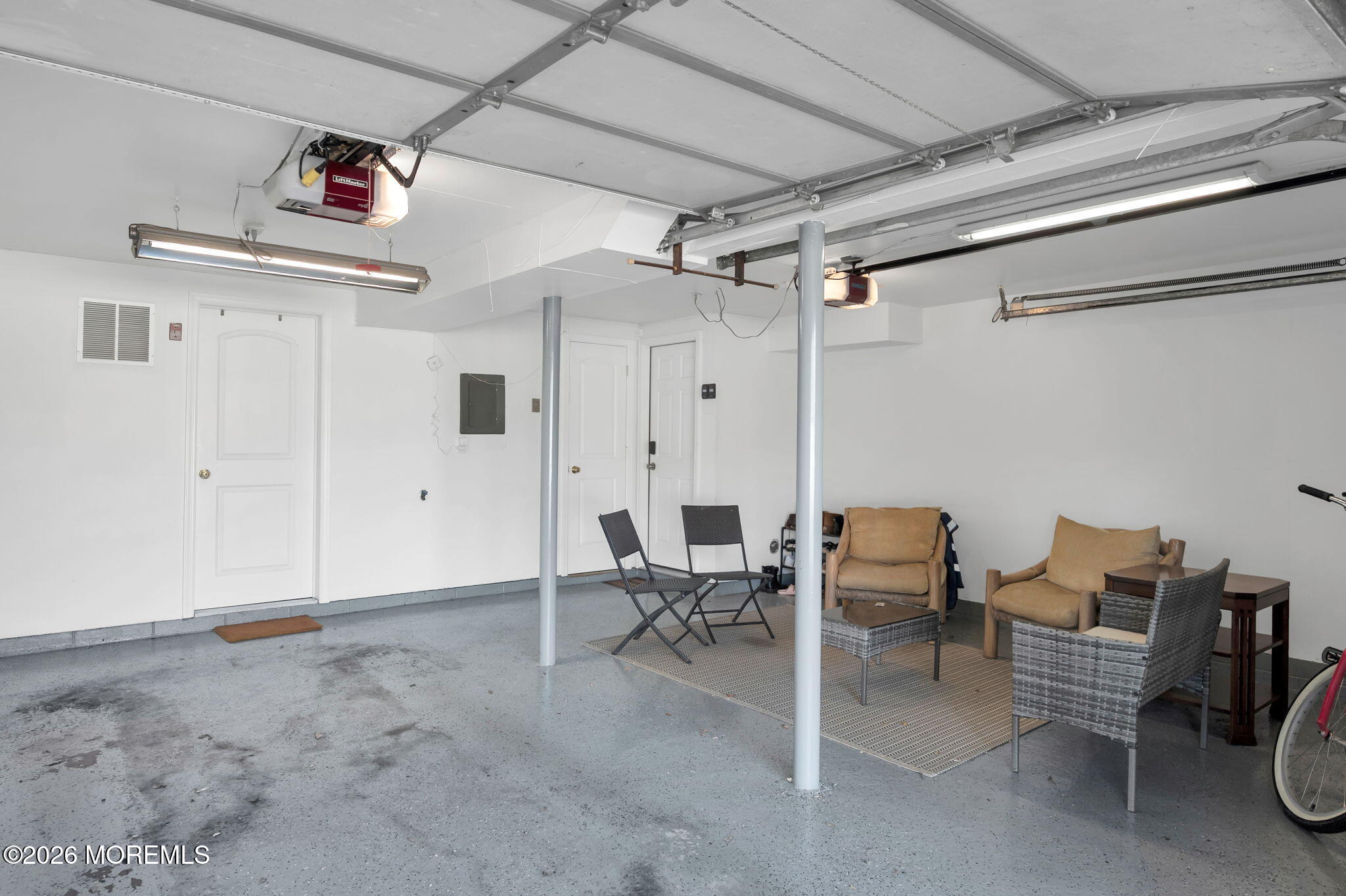 20 Pinckney Road B6, Red Bank, NJ, 07701 image 33