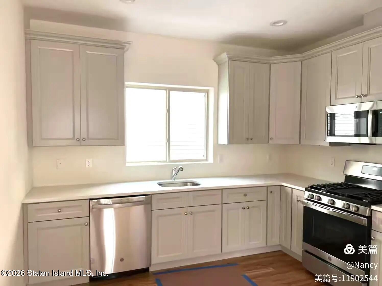 277 Raritan Avenue Image 5