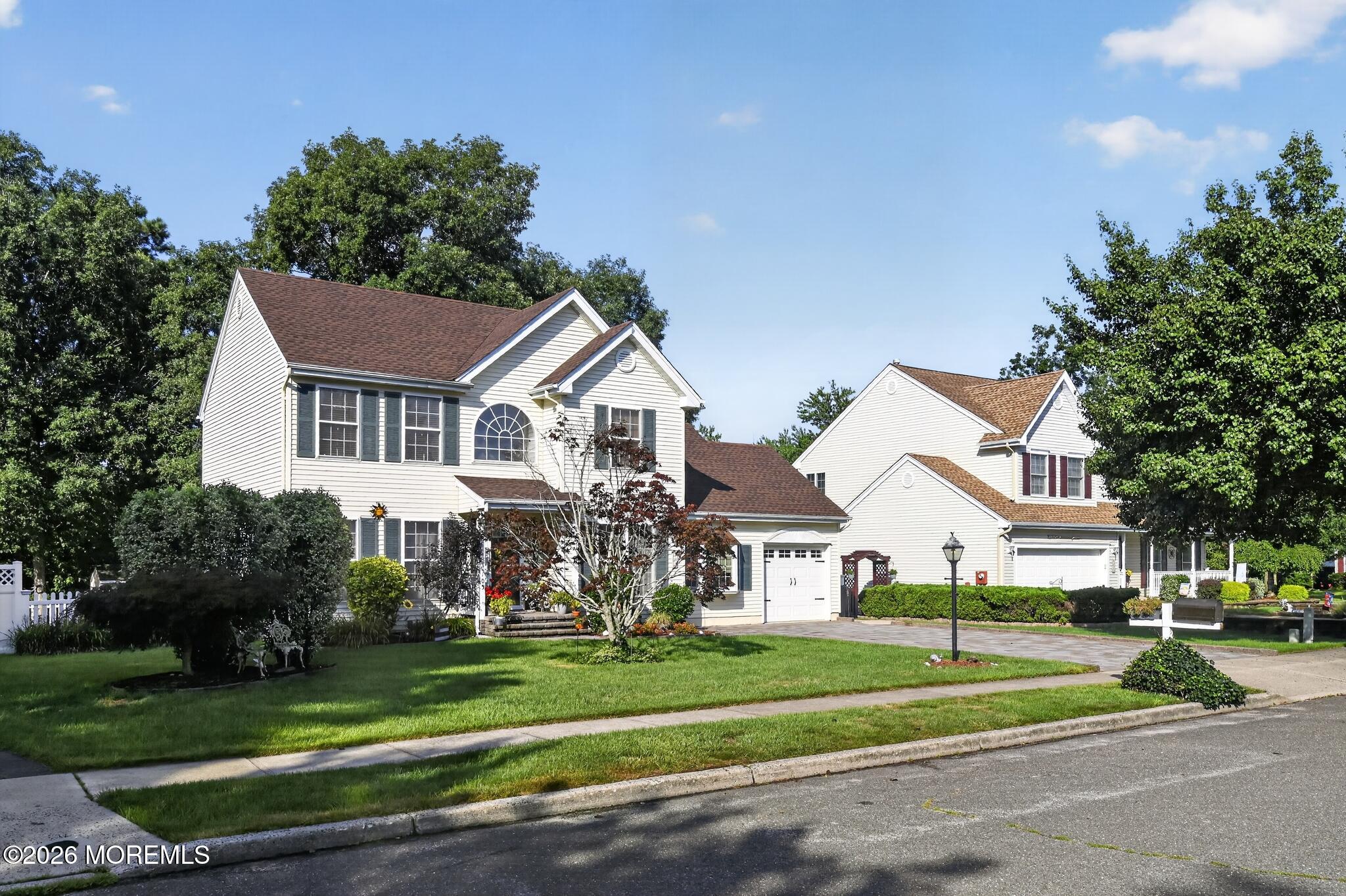 105 Hollow Oak Lane Image 3
