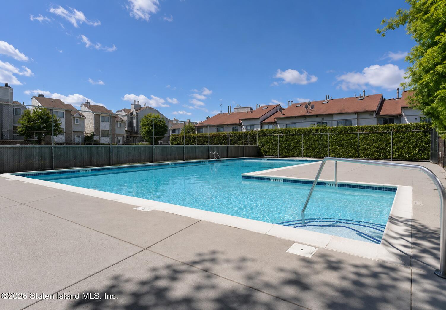36 Selvin Loop, Staten Island, NY, 10303 image 17