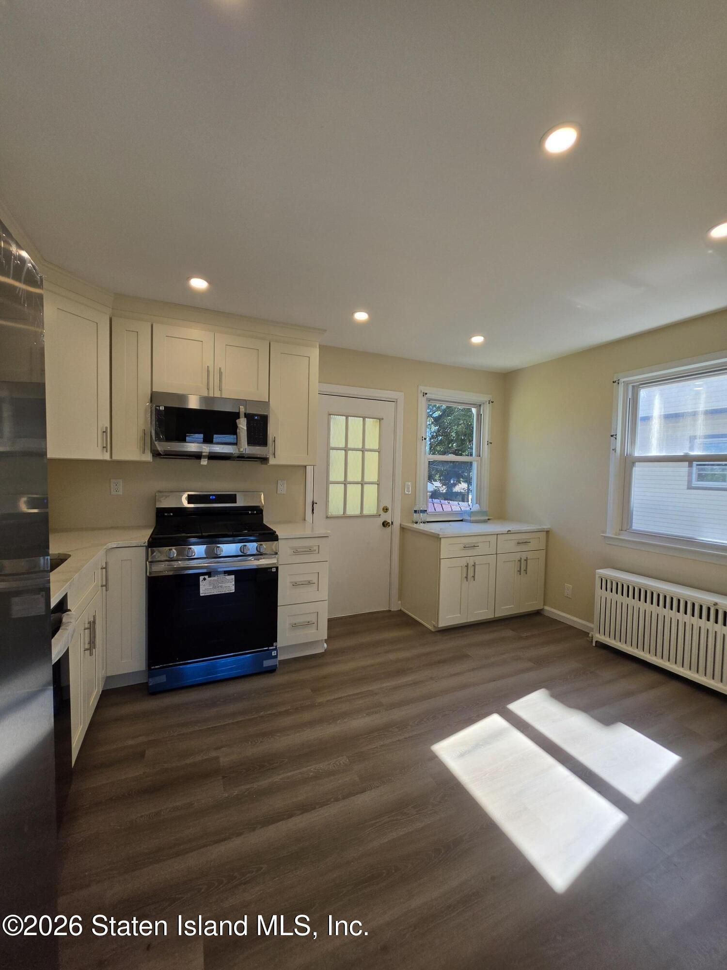 9 Lyon Place, Staten Island, NY, 10314 image 9