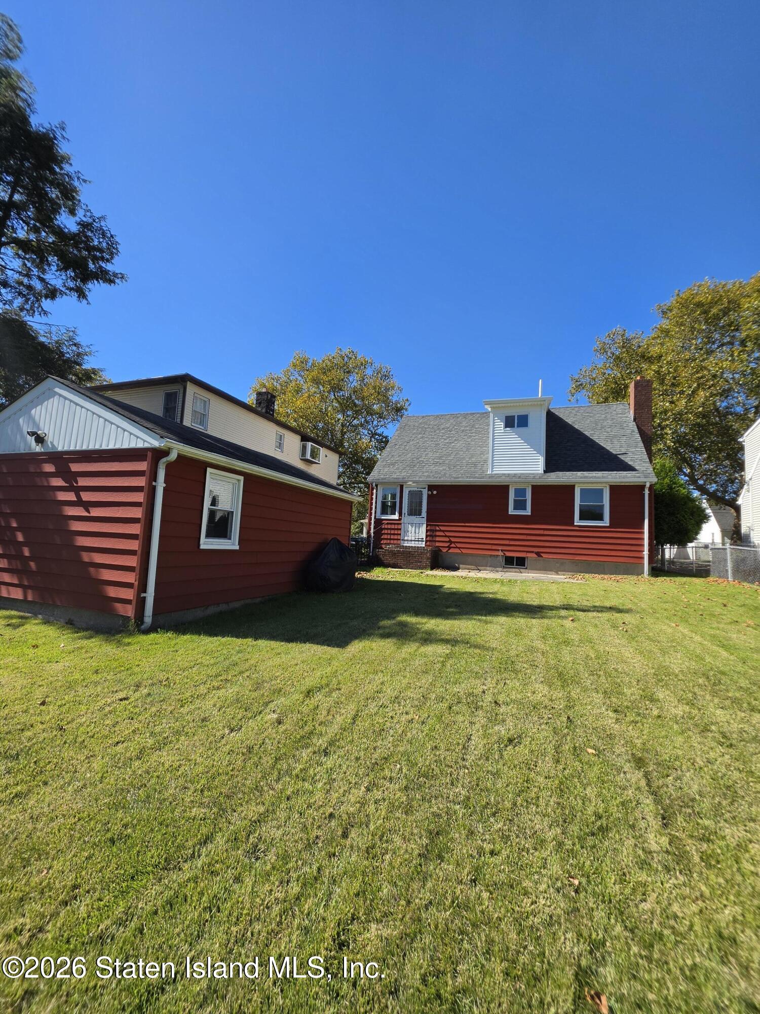9 Lyon Place Image 4