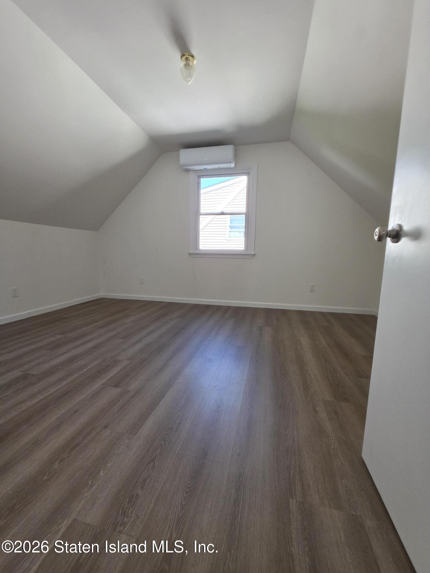 9 Lyon Place, Staten Island, NY, 10314 image 16
