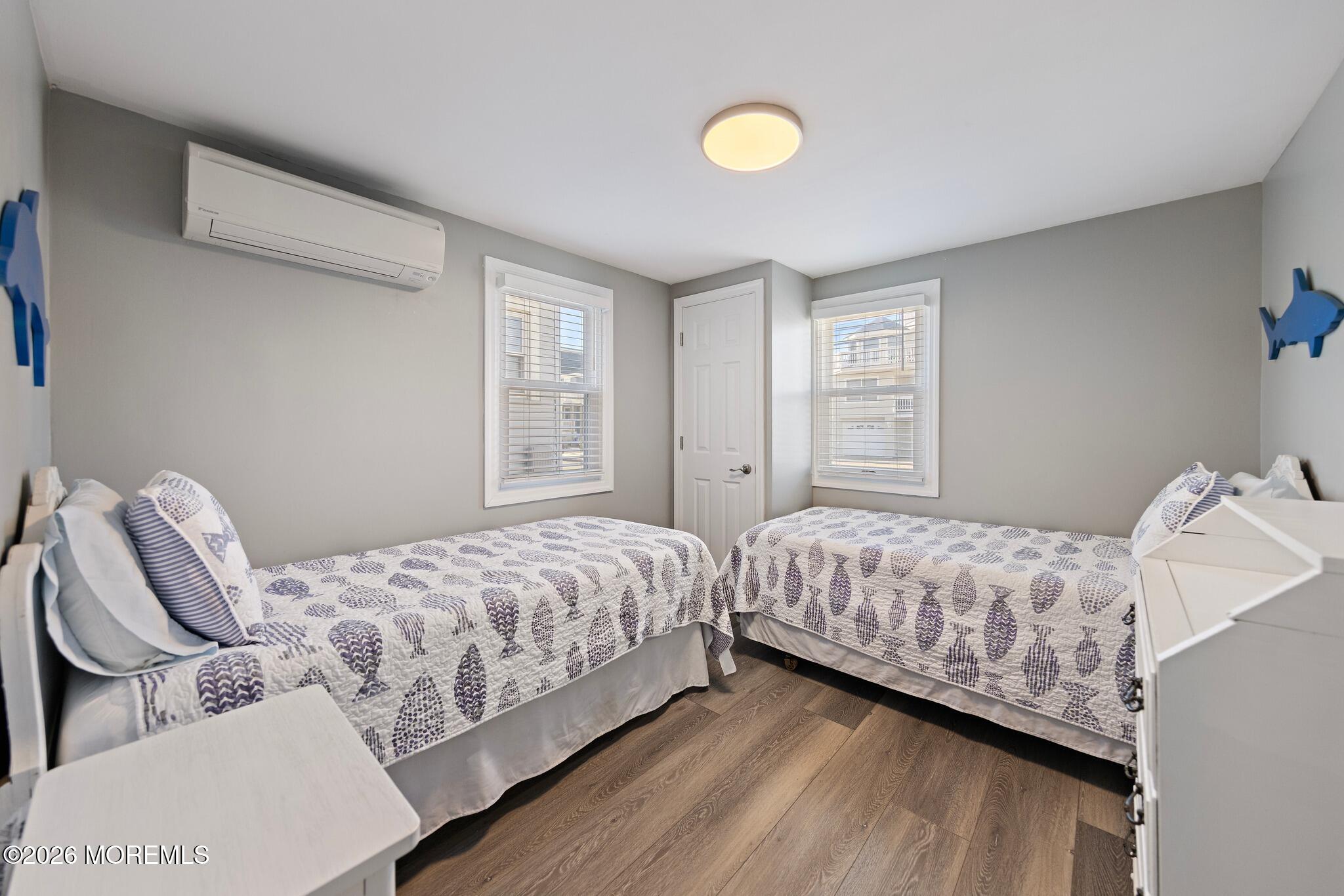 7 E 21st Street, Long Beach, NJ, 08008 image 18