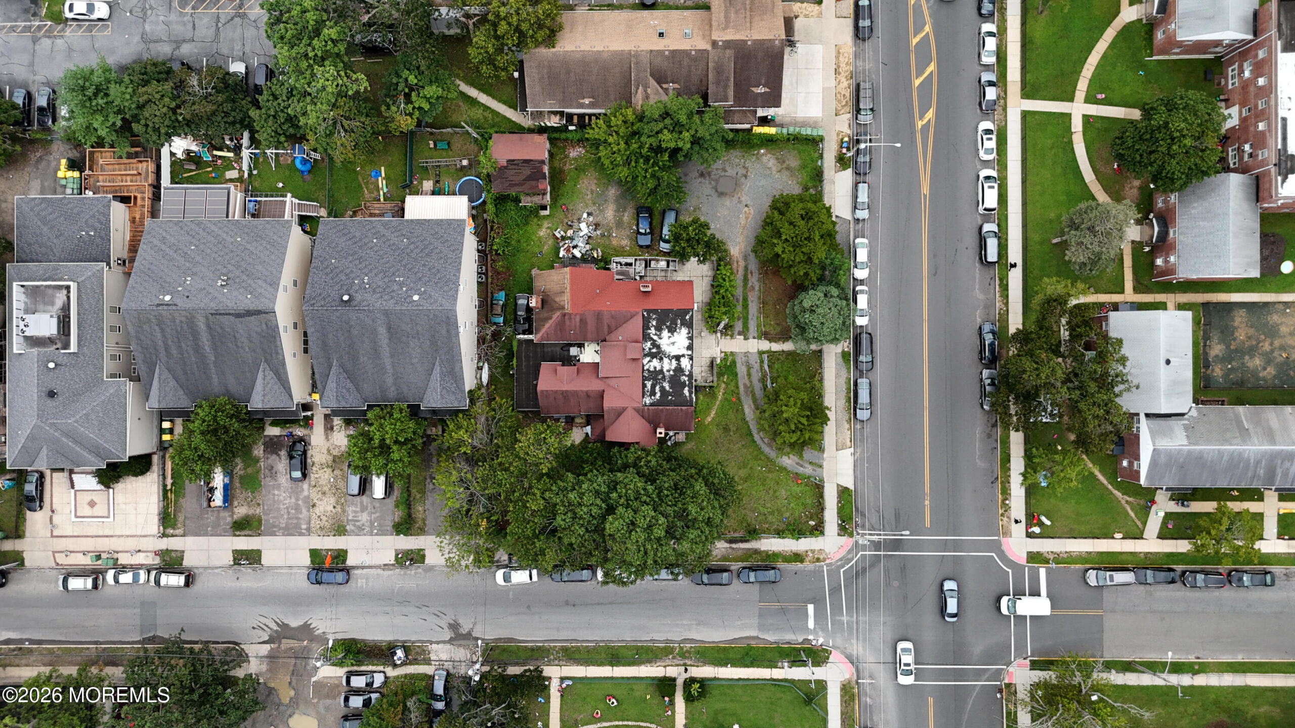 417 Forest Avenue Image 3