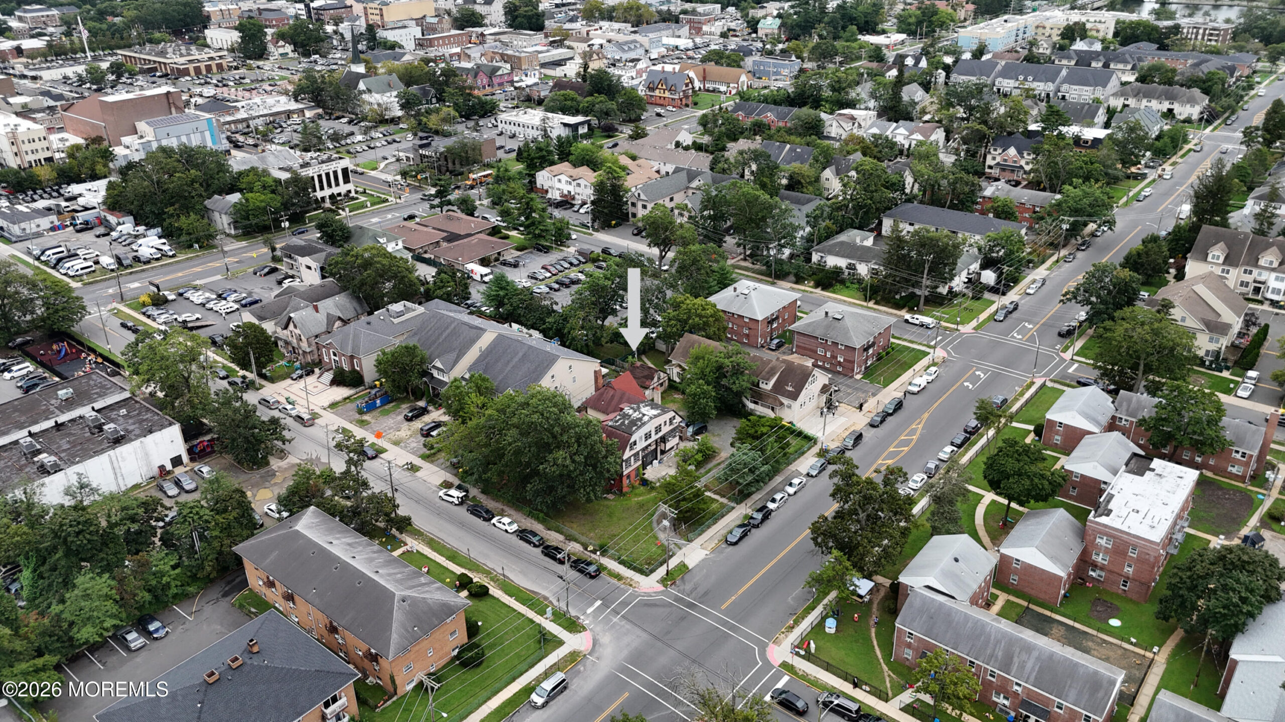 417 Forest Avenue Image 5