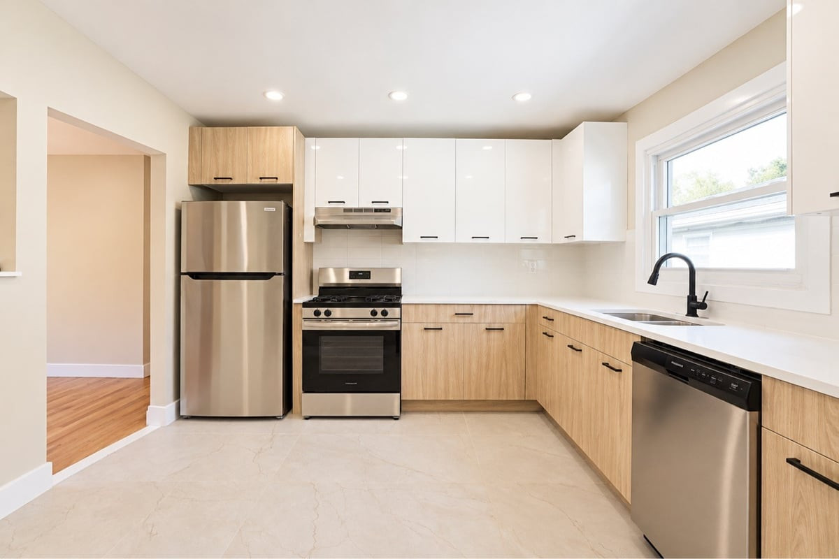 33 Area Place Image 2