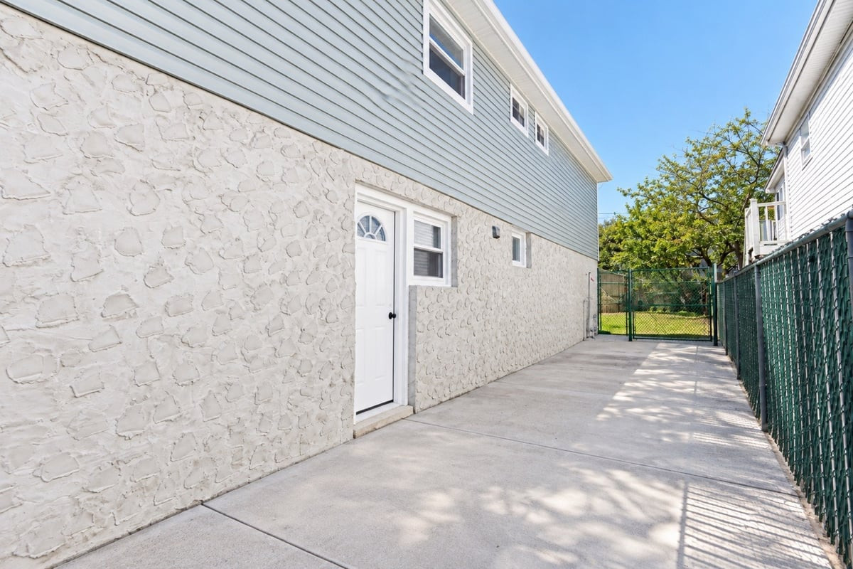 33 Area Place, Staten Island, NY, 10314 image 23