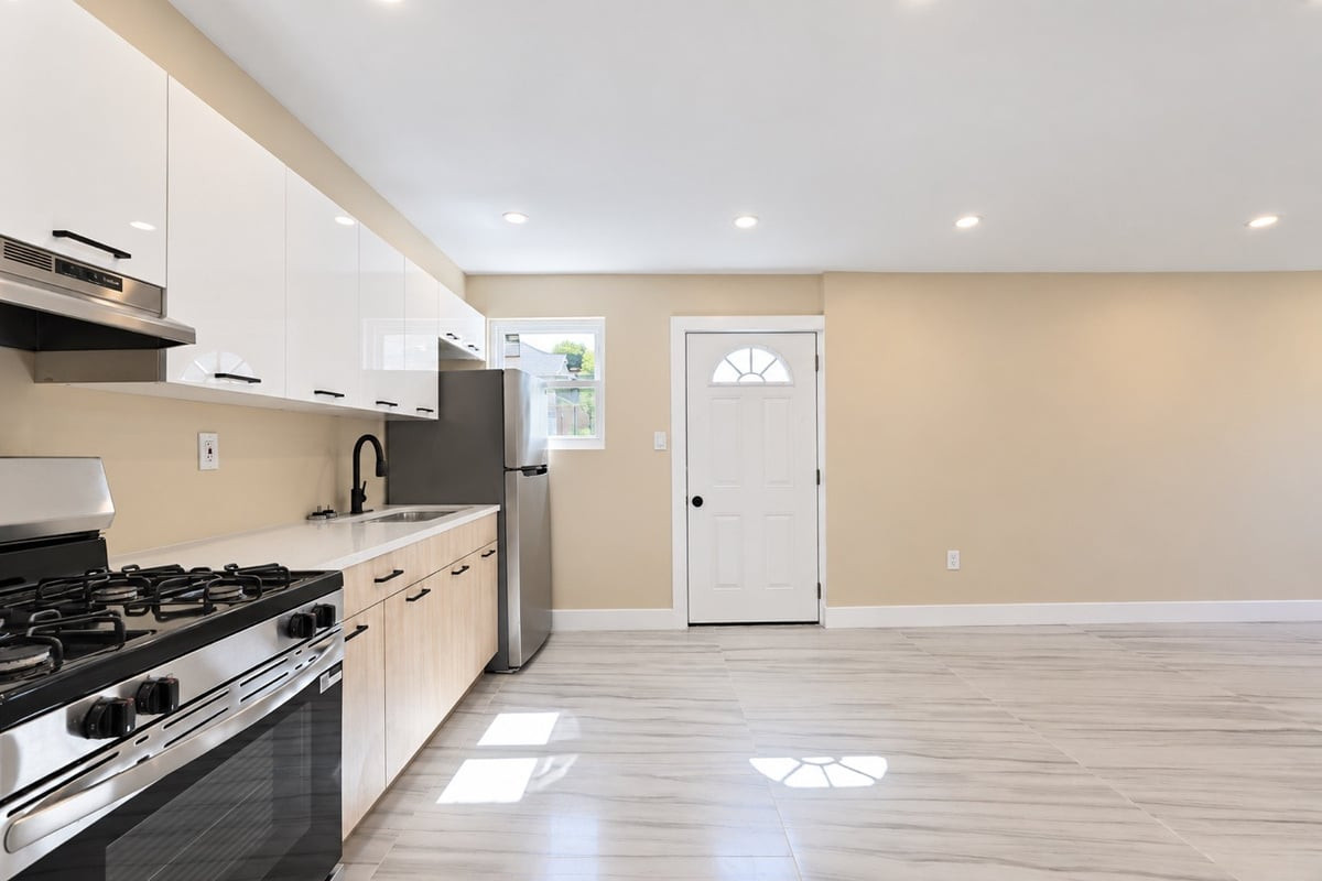 33 Area Place, Staten Island, NY, 10314 image 24