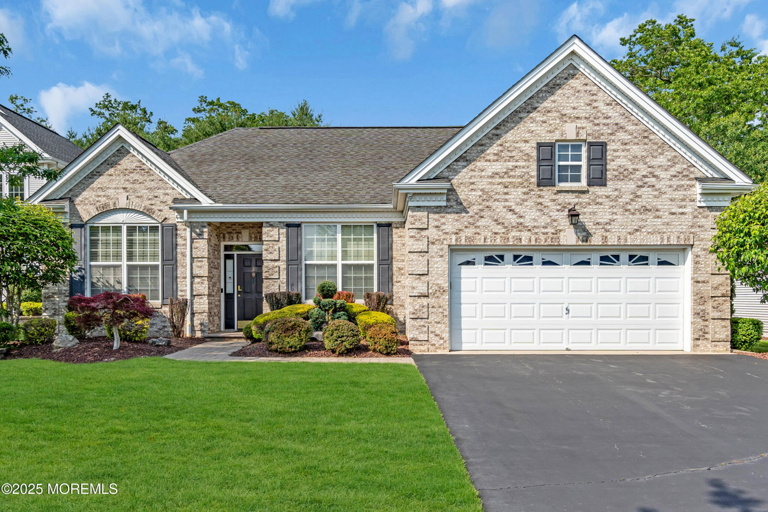 8 Park Ridge Way Image 2