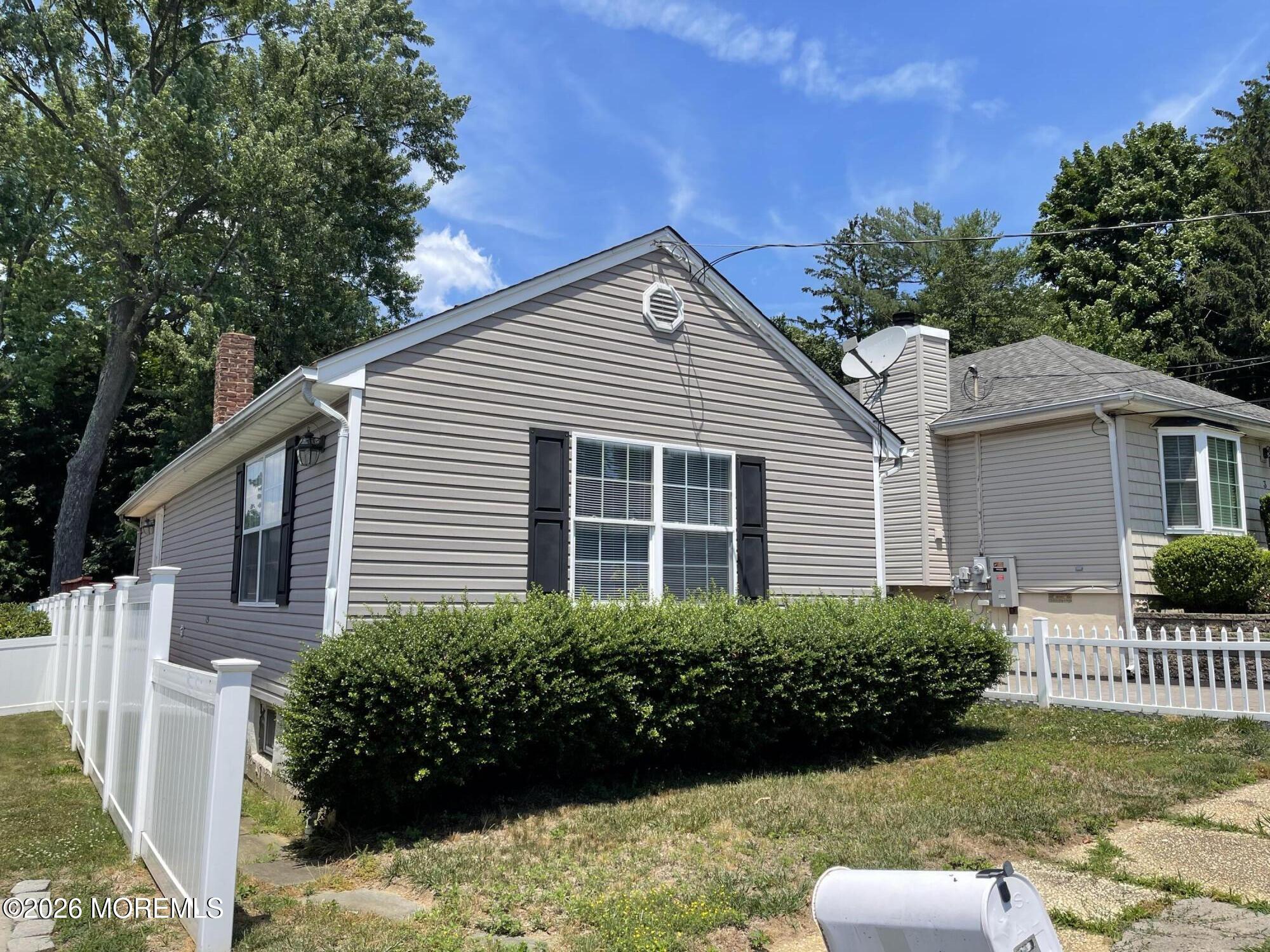 5 Hudson Avenue Image 2