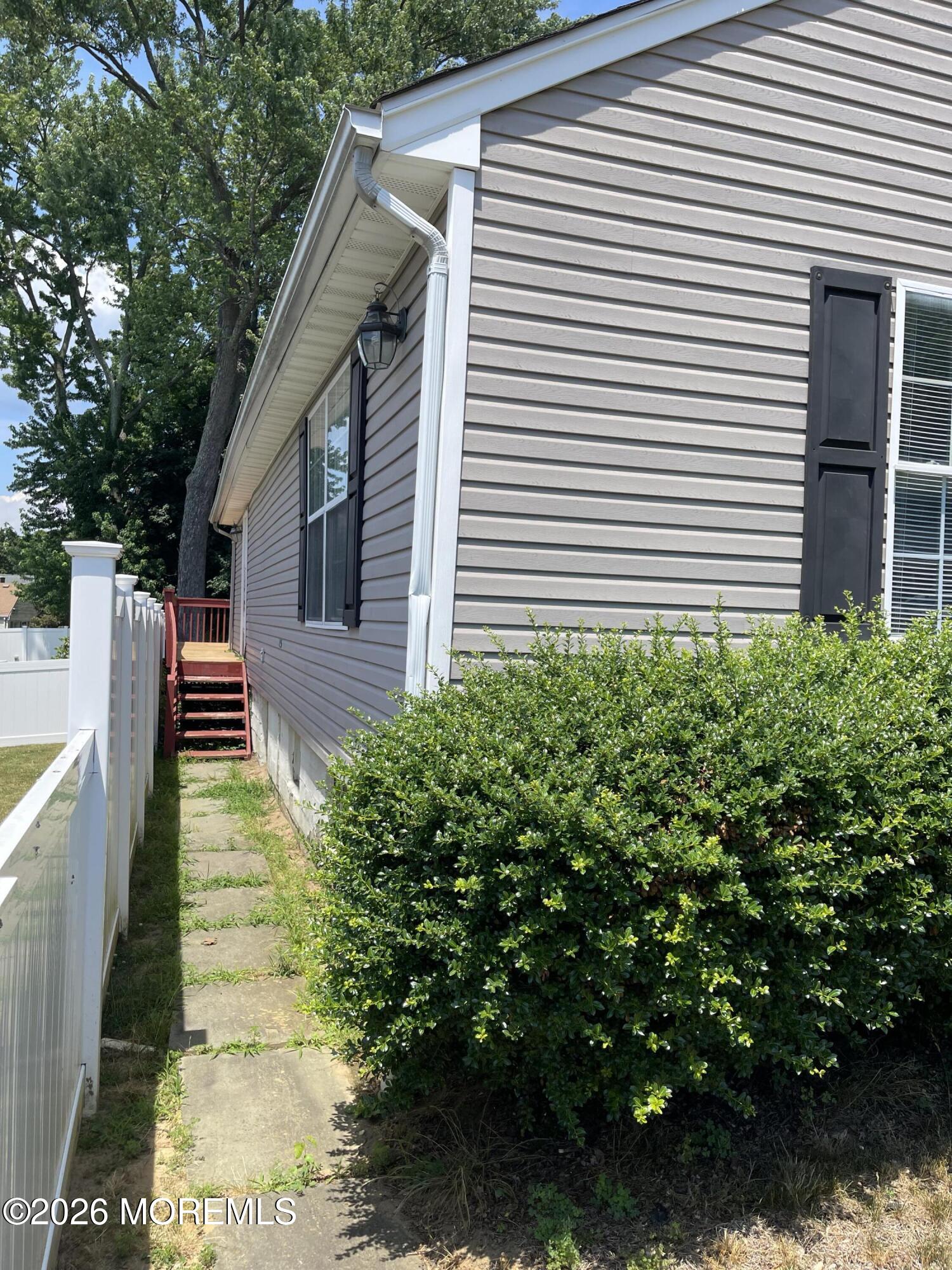 5 Hudson Avenue, Atlantic Highlands, NJ, 07716