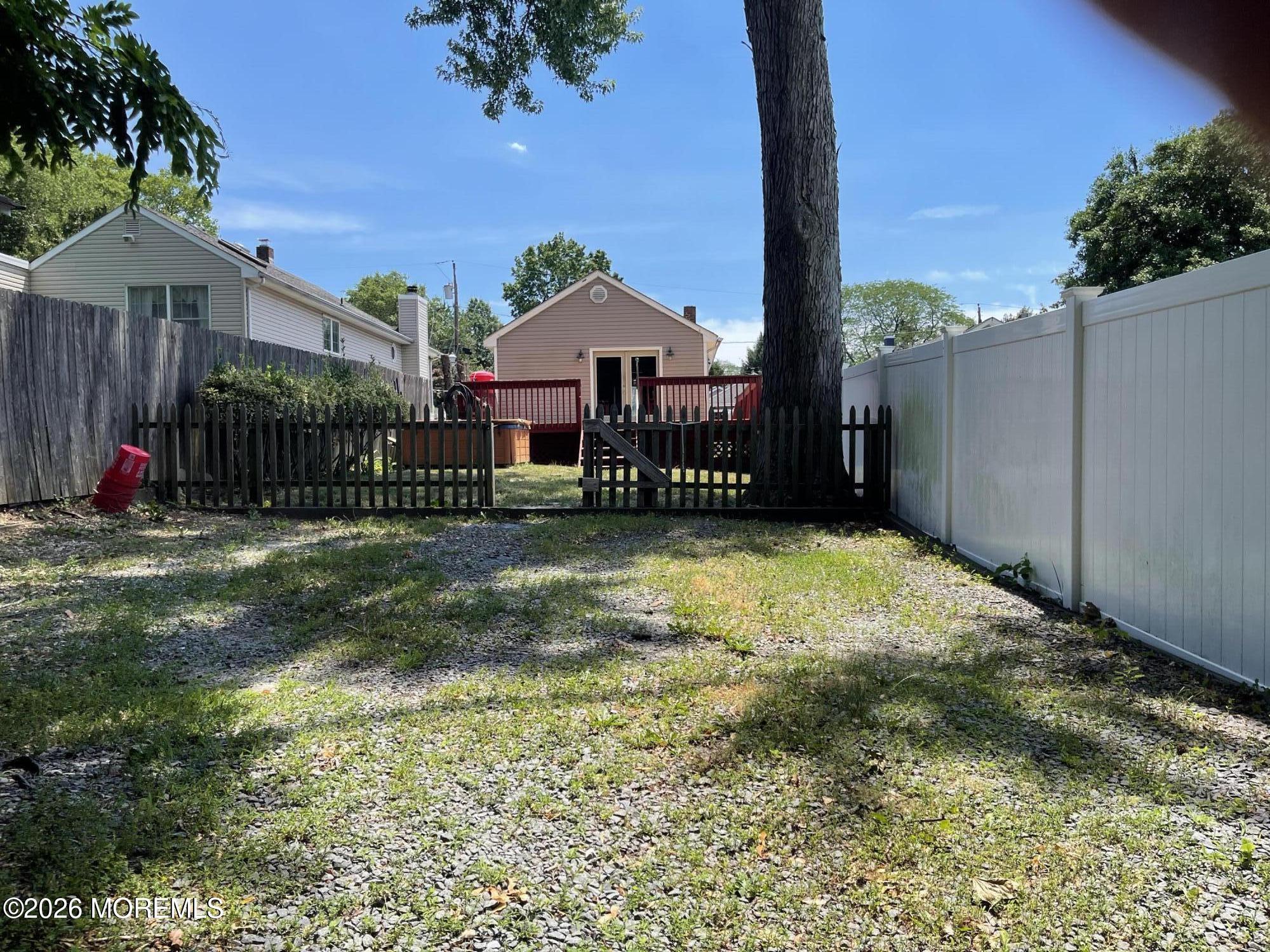 5 Hudson Avenue Image 4