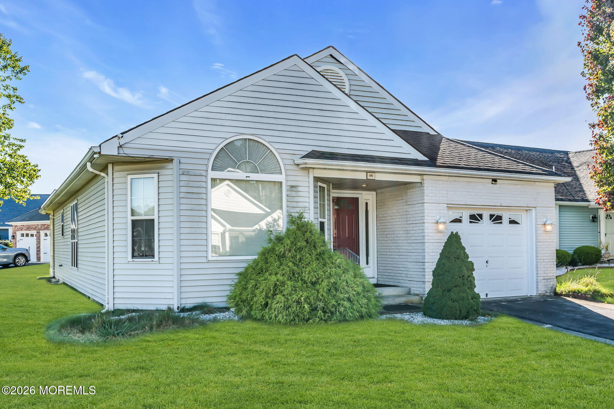 132 Chesterfield Lane Image 4