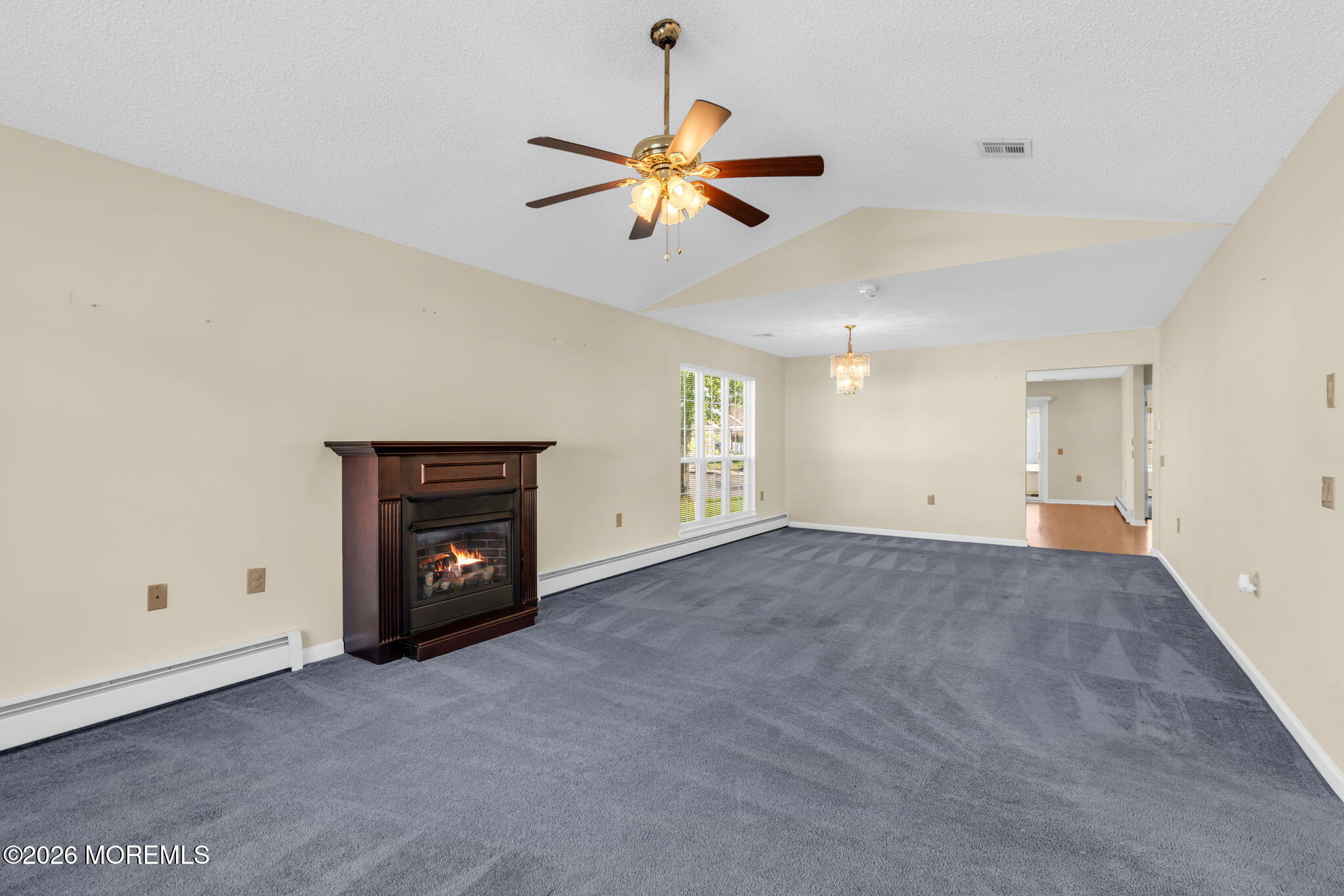 132 Chesterfield Lane Image 2