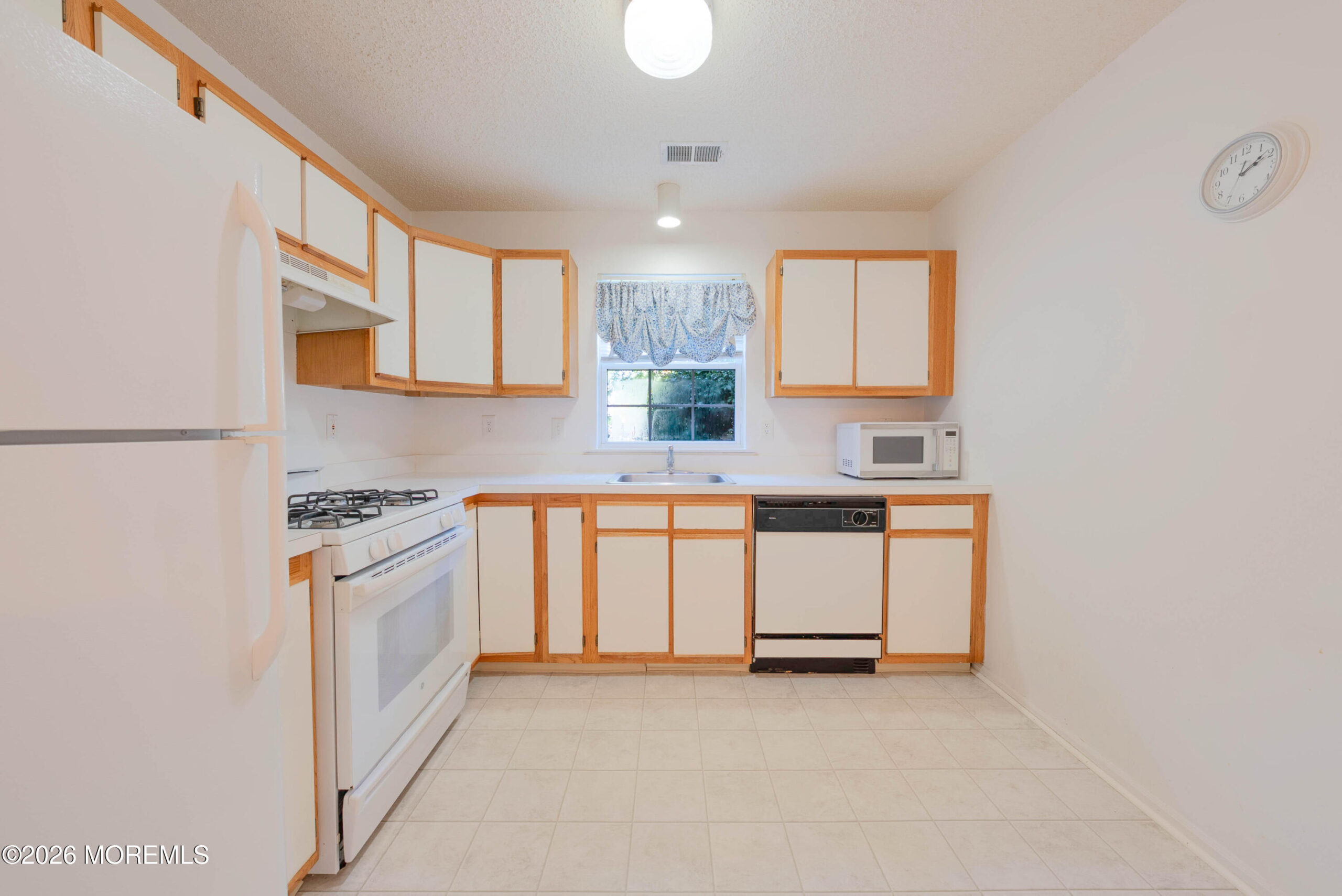 1 Richmond Court, Tinton Falls, NJ, 07712 image 6