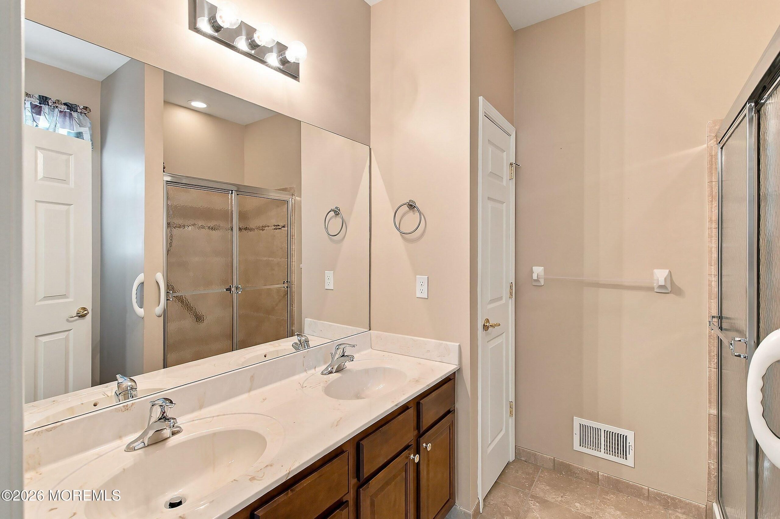 30 Little Leaf Lane, Howell, NJ, 07731 image 17