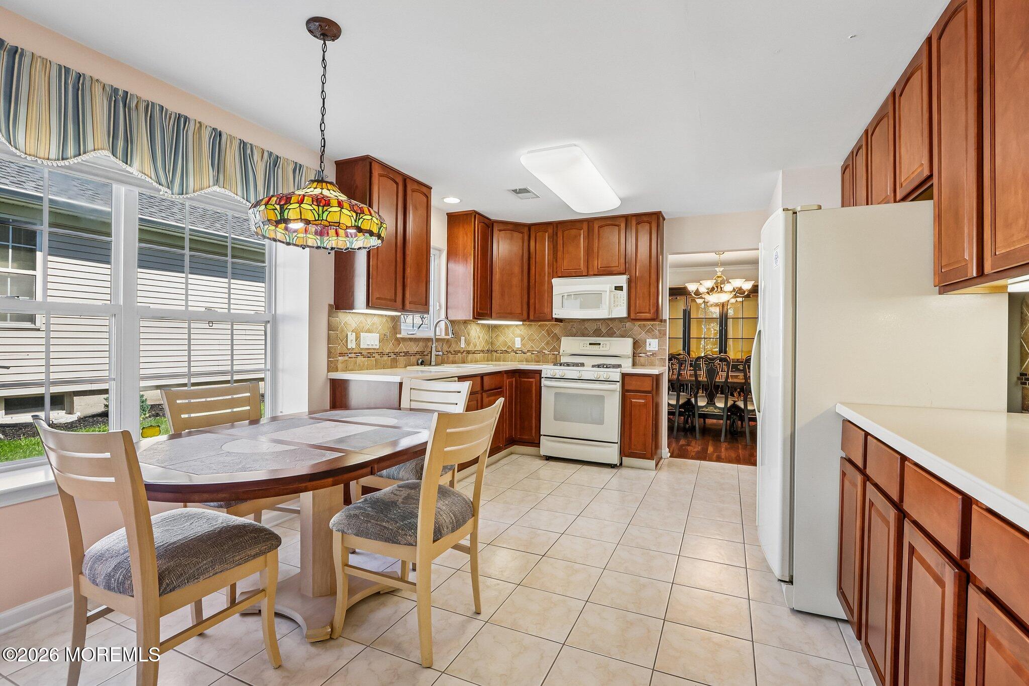 12 Sandhurst Road, Lakewood, NJ, 08701 image 9