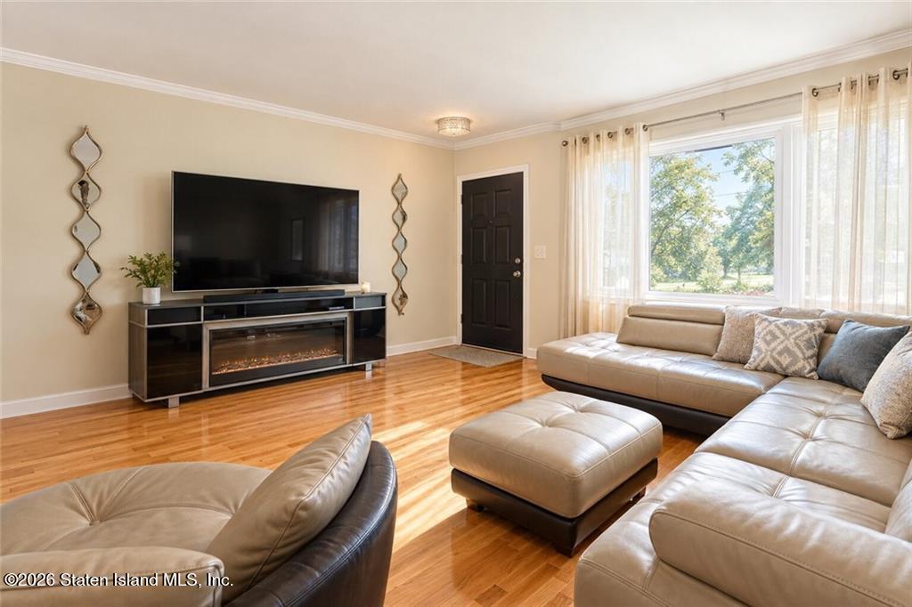 417 Father Capodanno Boulevard, Staten Island, NY, 10305 image 6