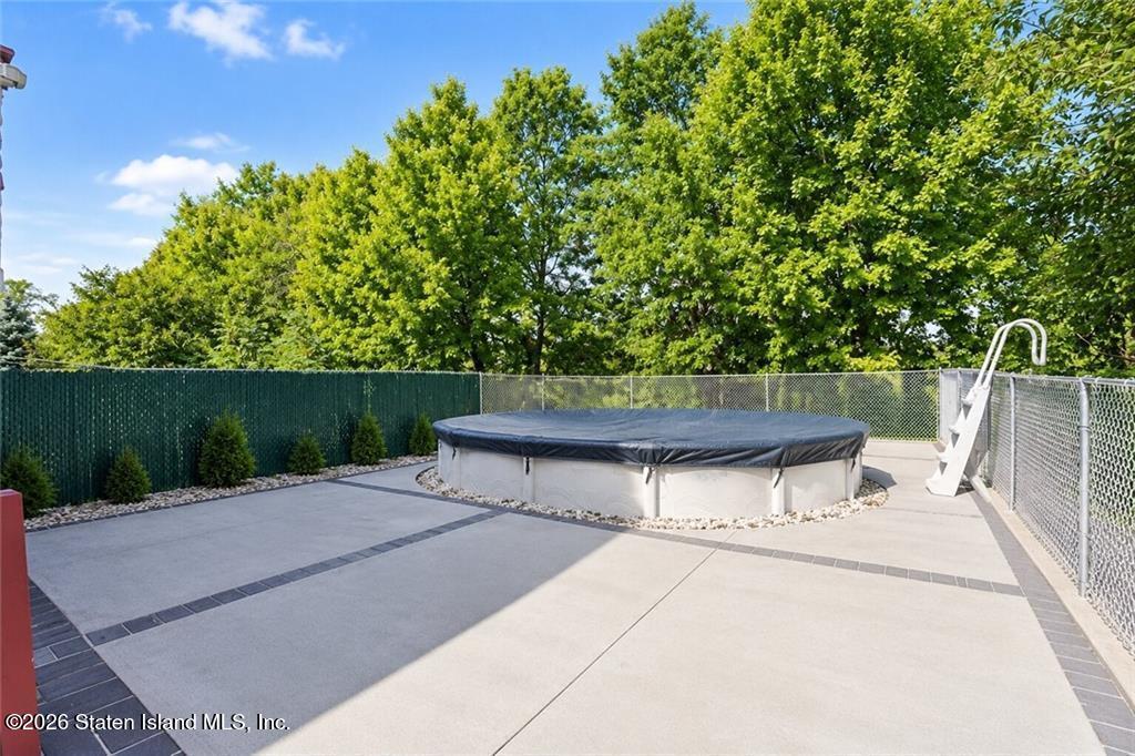 417 Father Capodanno Boulevard, Staten Island, NY, 10305 image 35