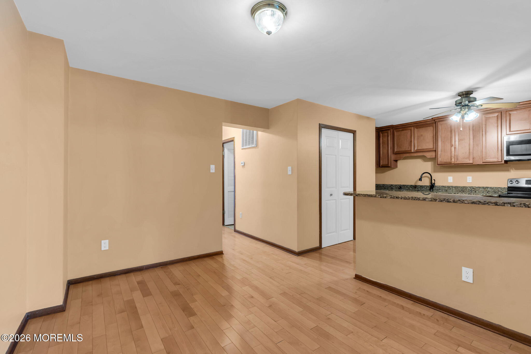 94 Heritage Lane, Hamburg, NJ, 07419 image 9