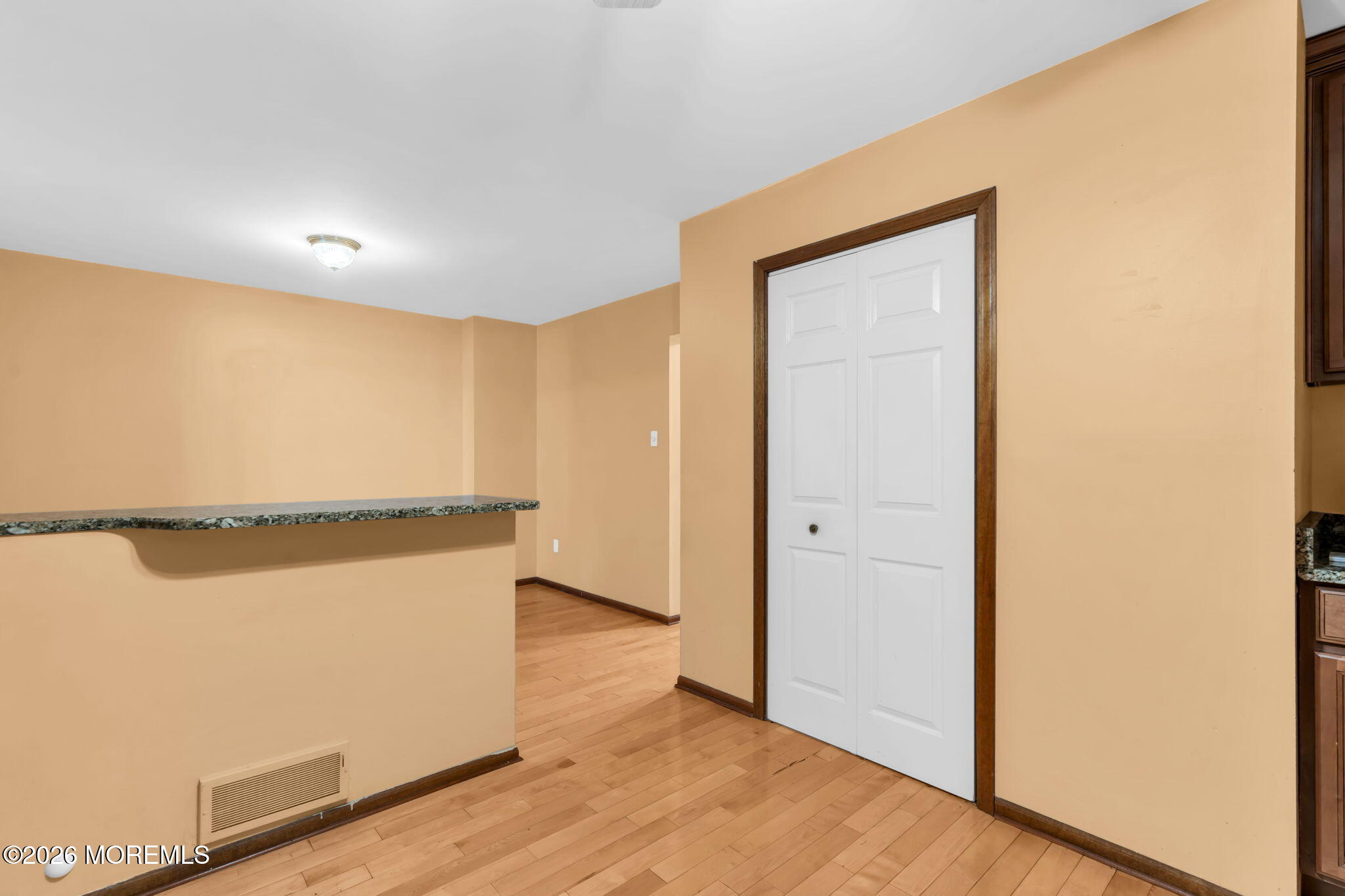 94 Heritage Lane, Hamburg, NJ, 07419 image 15