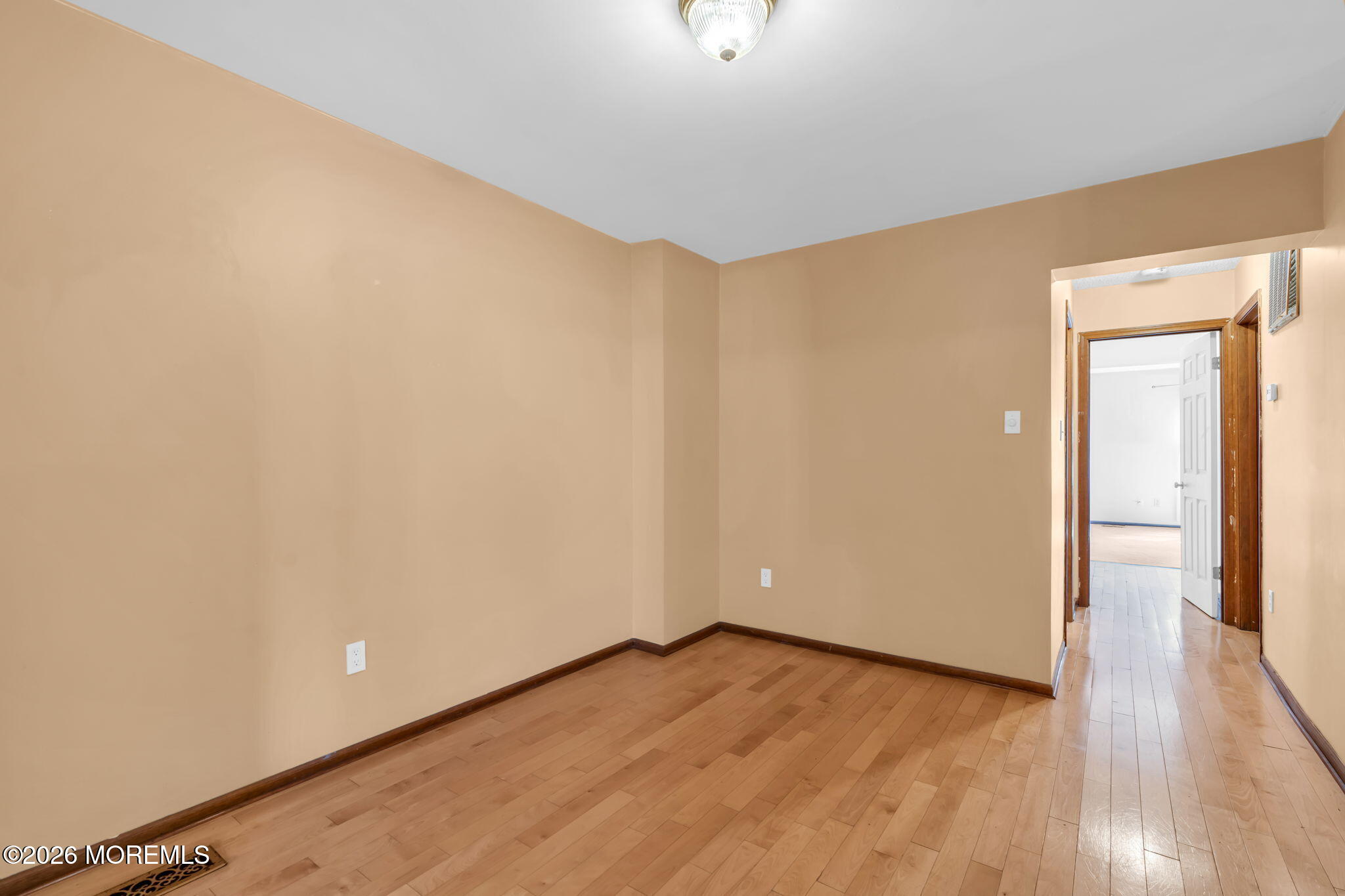 94 Heritage Lane, Hamburg, NJ, 07419 image 17