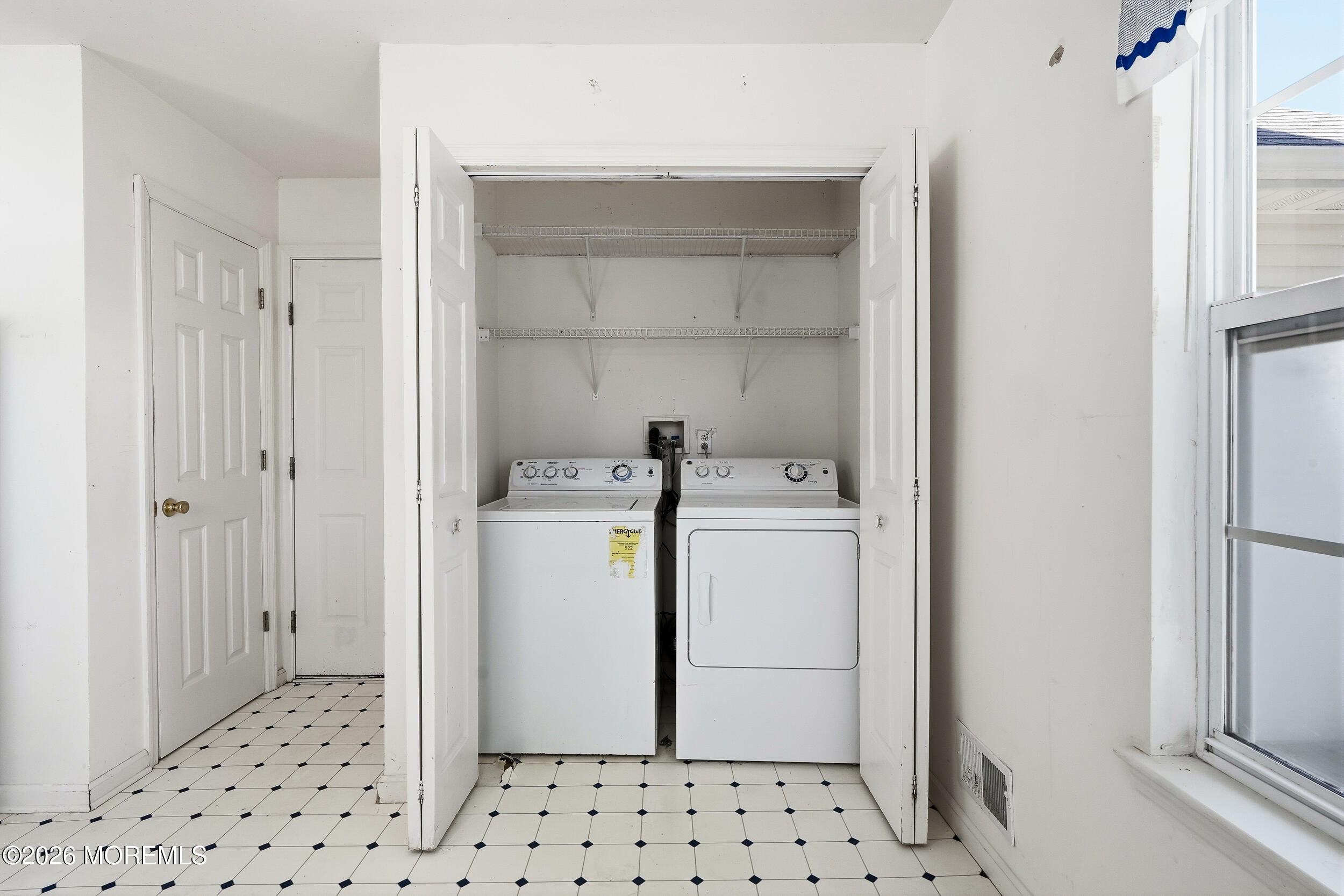 711 Anglesea Avenue, Ocean Gate, NJ, 08740 image 13