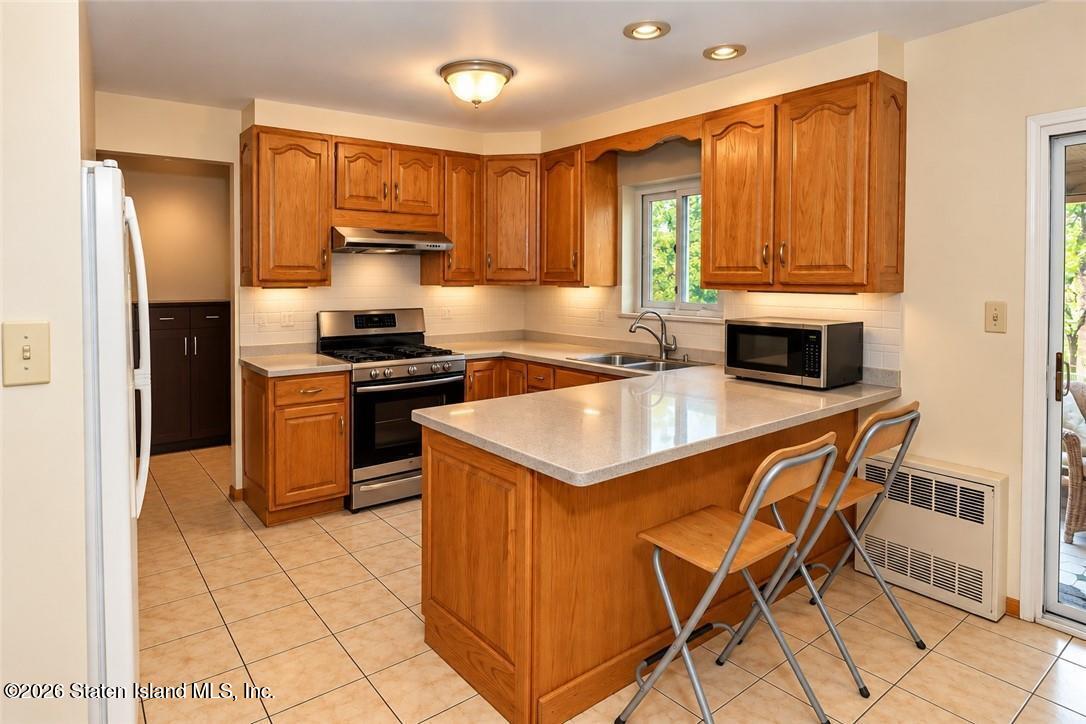 1693 64th Street Image 4