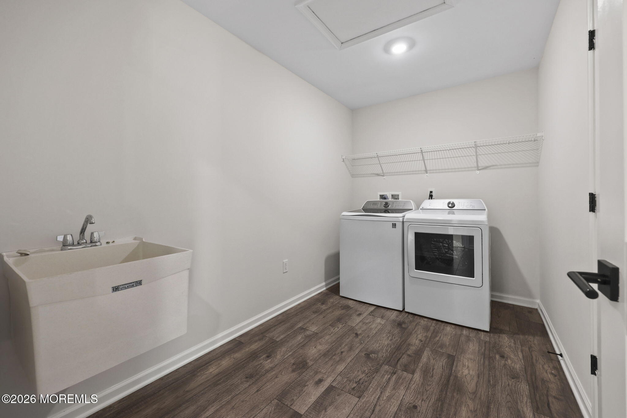 319 Tulip Court, Marlboro, NJ, 07746 image 25