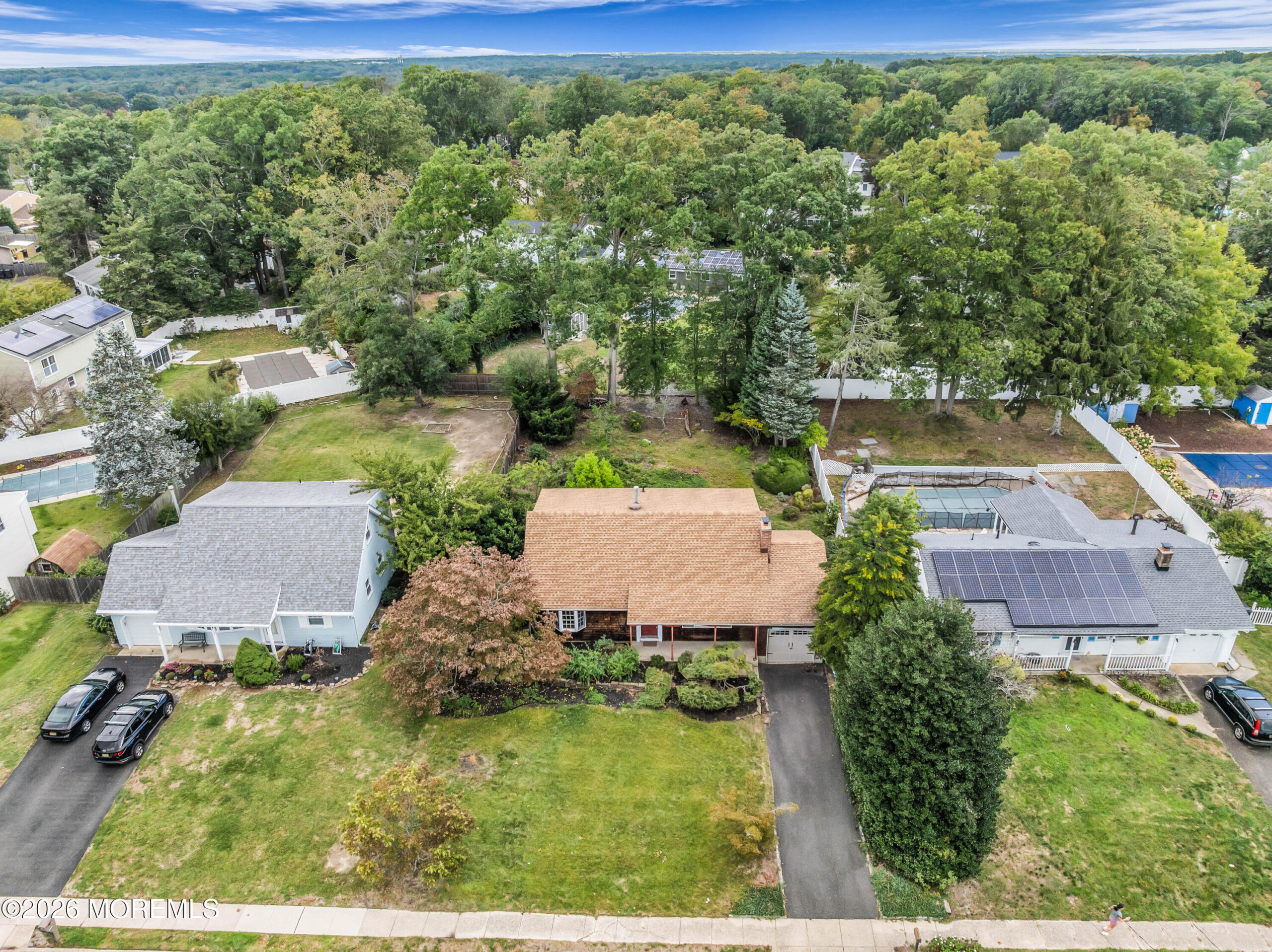 728 Northstream Drive Image 2