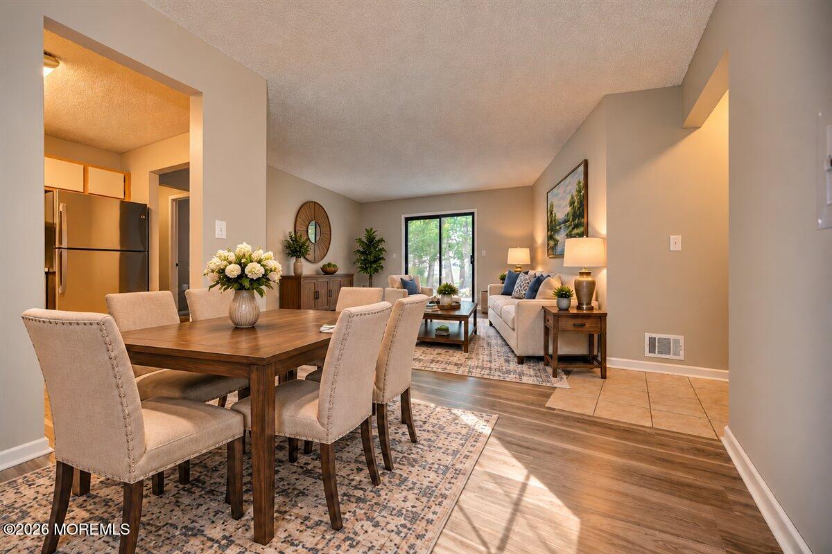 1304 Violet Lane Image 4