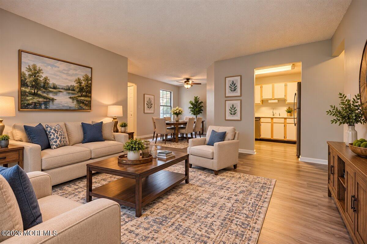 1304 Violet Lane Image 3