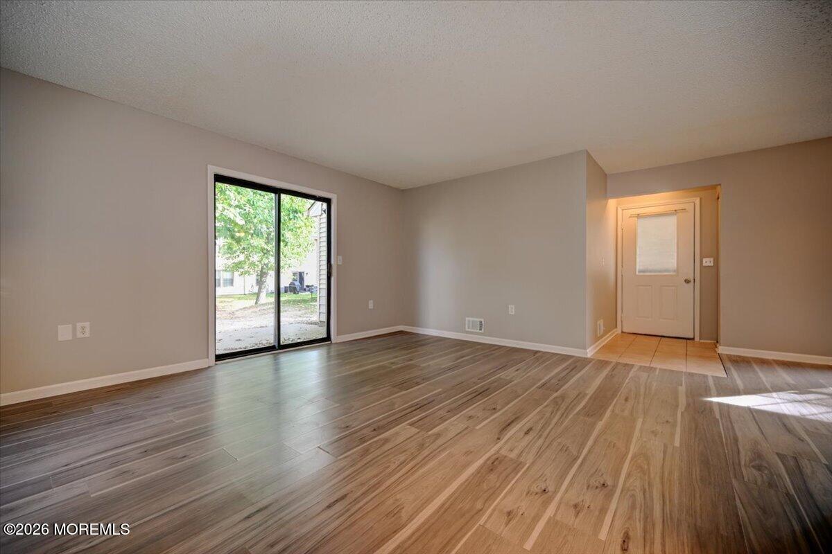 1304 Violet Lane, Jackson, NJ, 08527 image 17