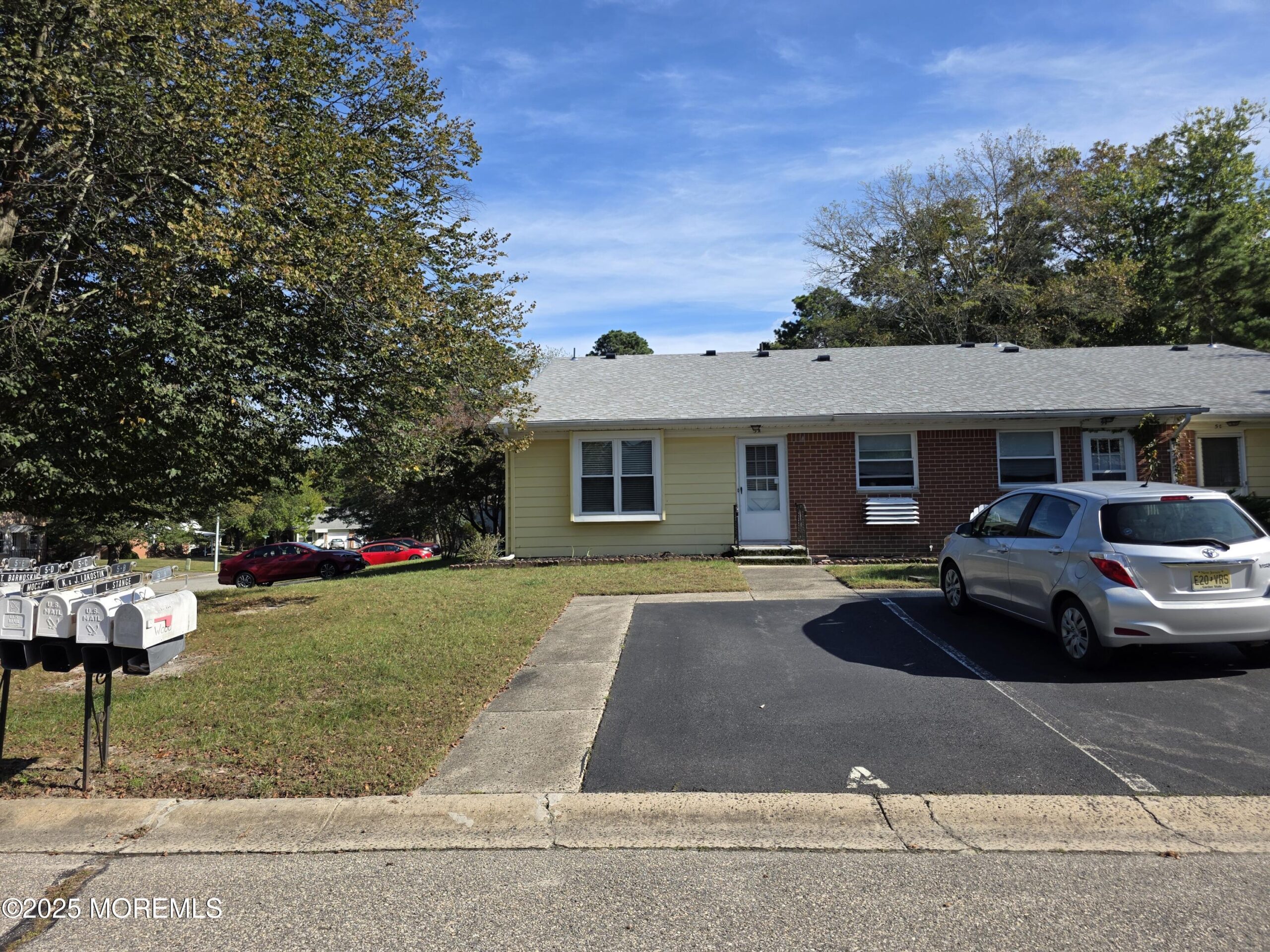 5 Alden Court A Image 2