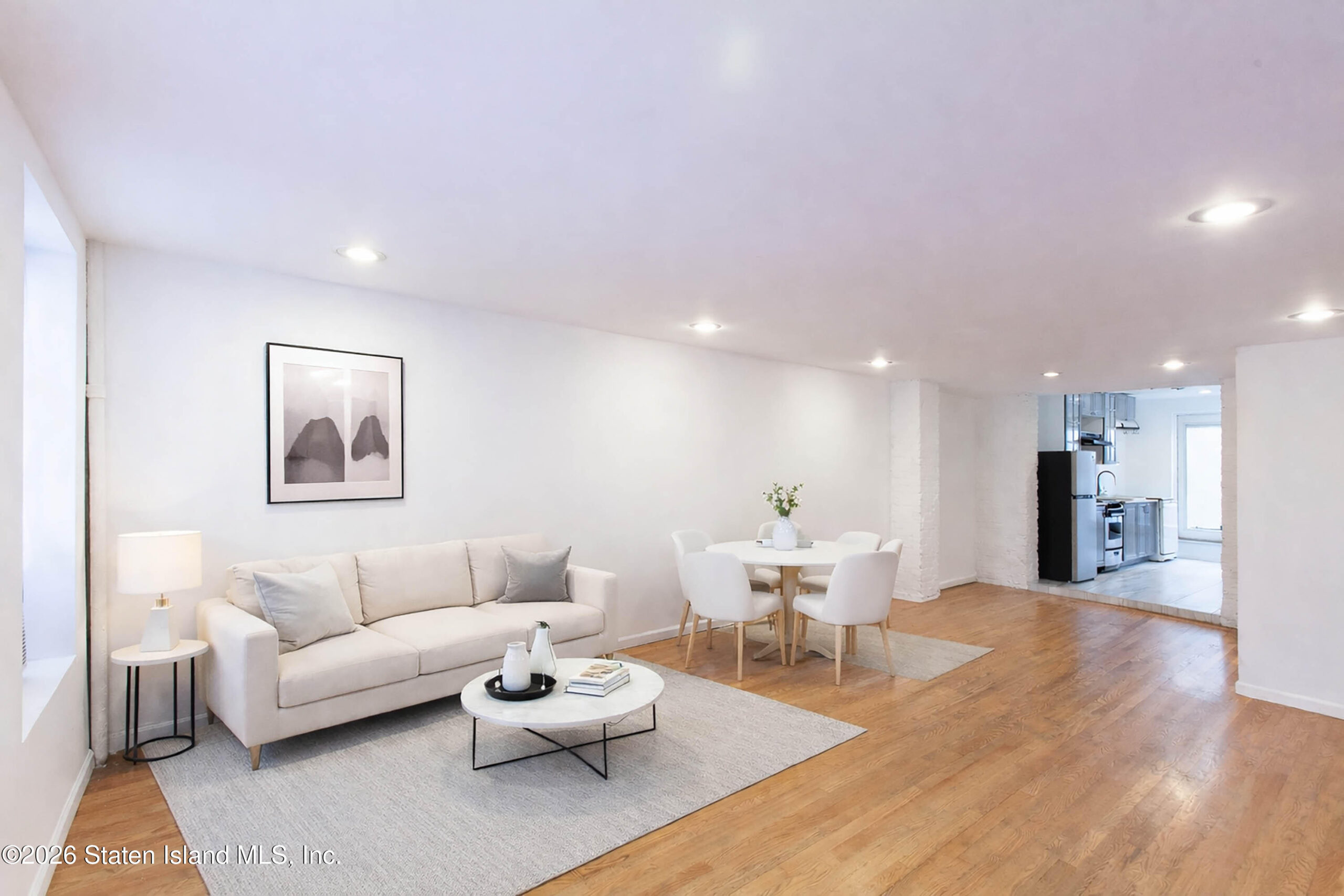 320 42nd Street Image 3