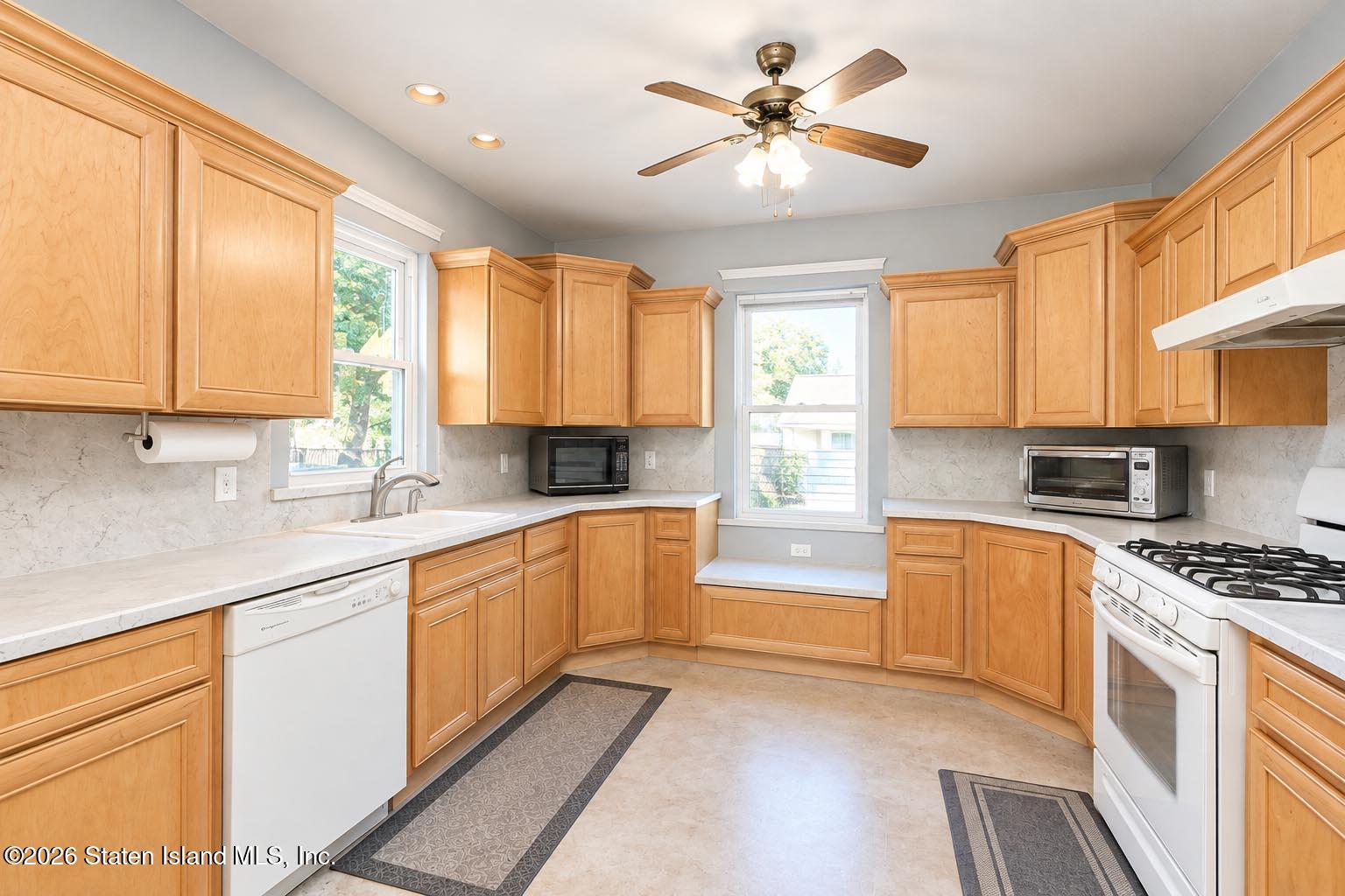 278 Caswell Avenue, Staten Island, NY, 10314 image 14