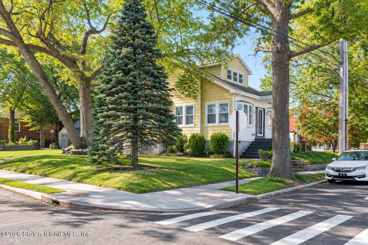 278 Caswell Avenue Image 4