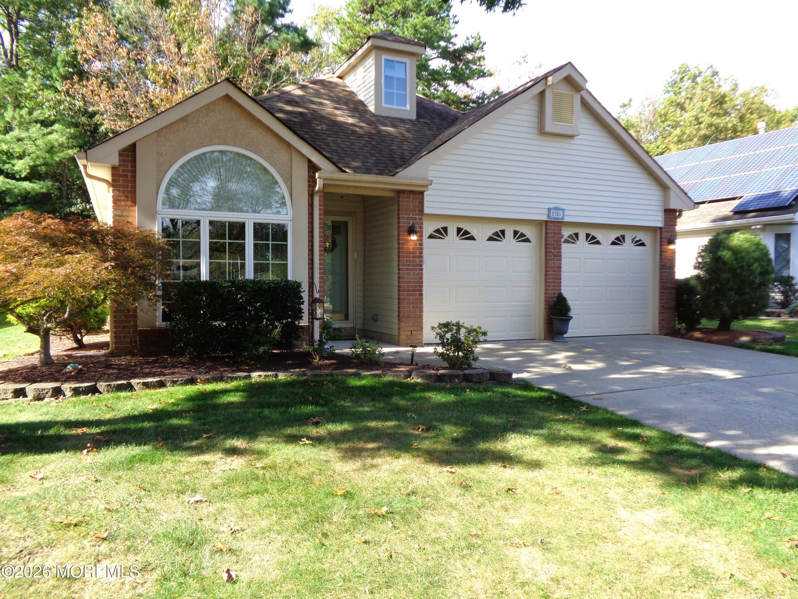 2365 Agincourt Road Image 3