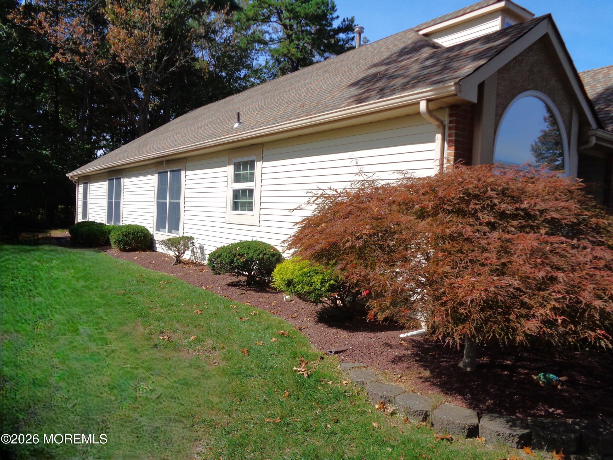 2365 Agincourt Road Image 5
