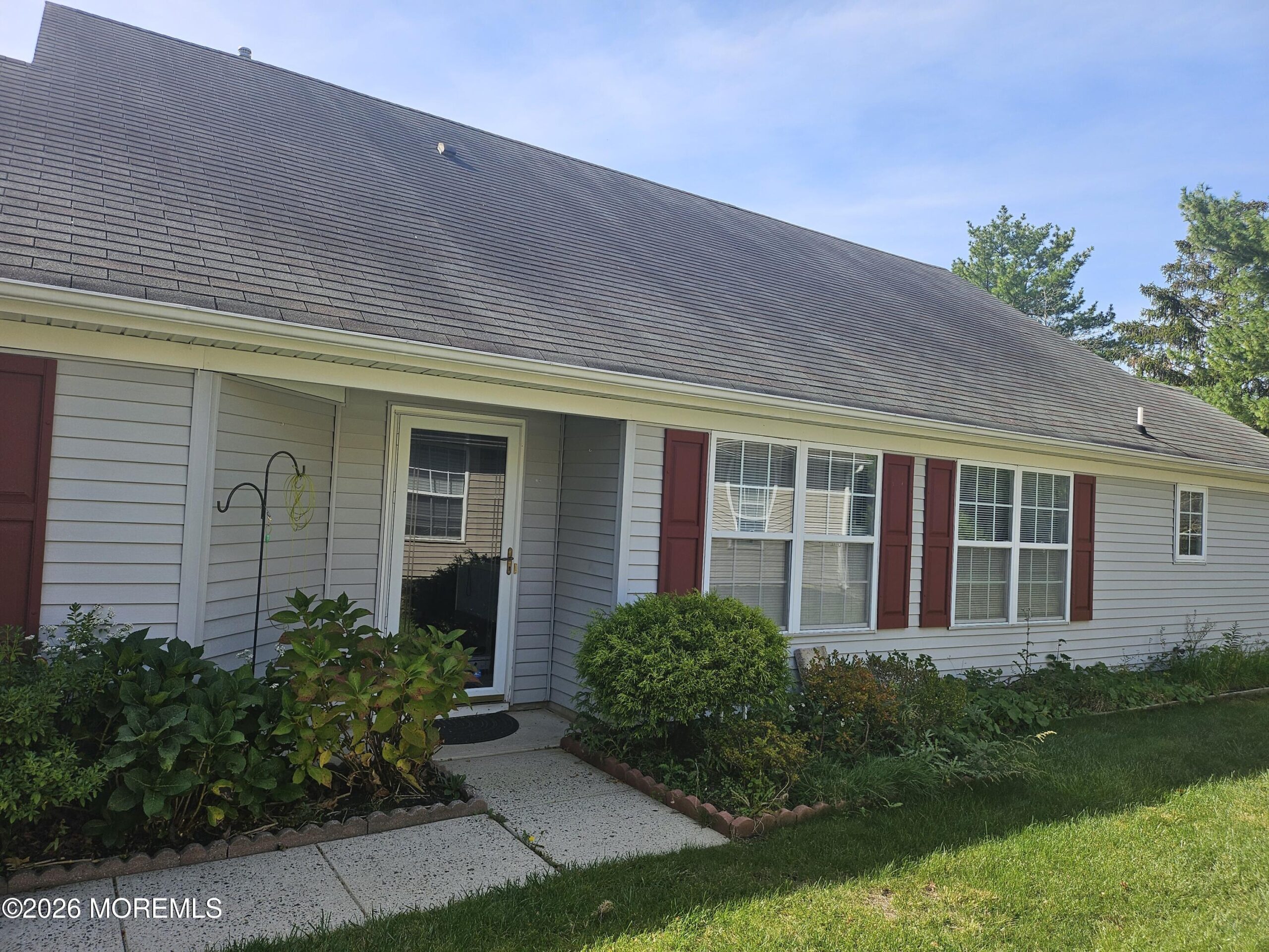 6 Rosewood Drive, Lakewood, NJ, 08701