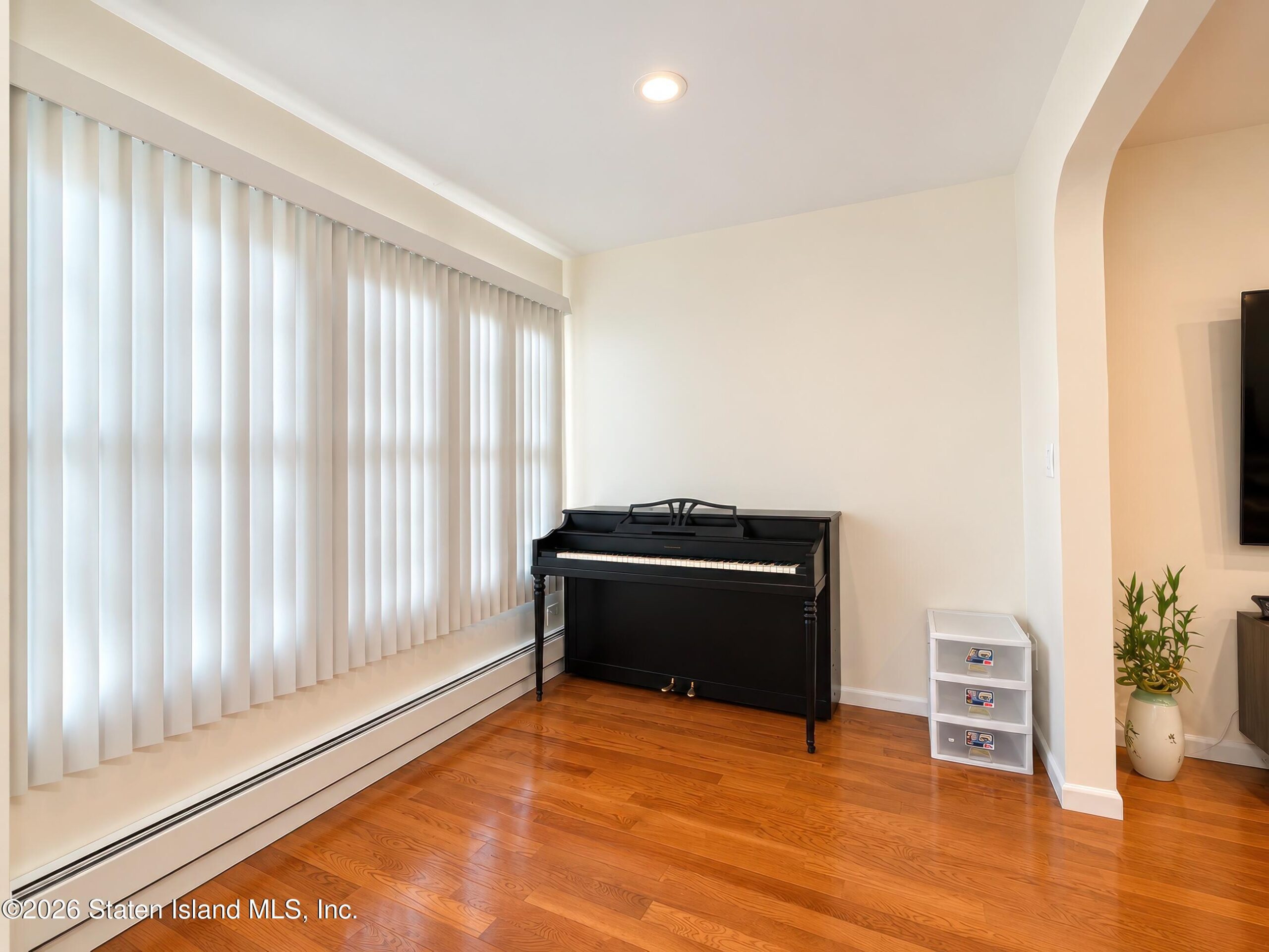 1741 E 32nd Street Image 3