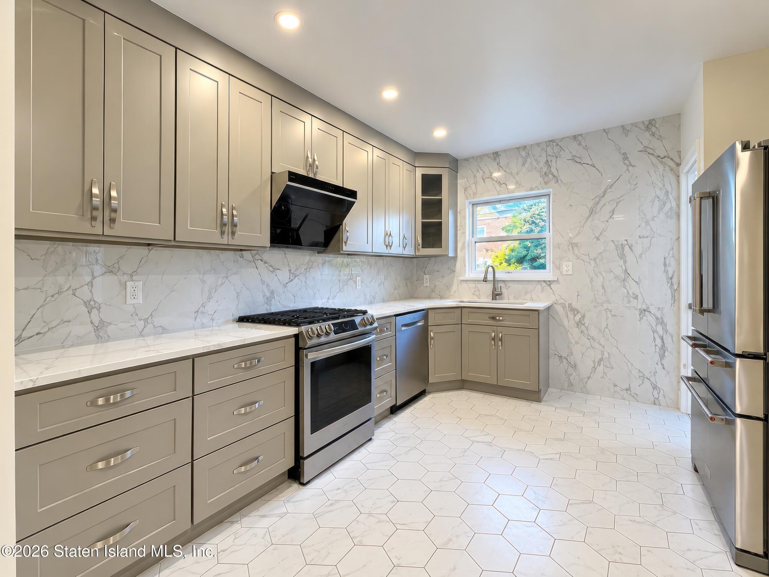 1741 E 32nd Street, Brooklyn, NY, 11234 image 9