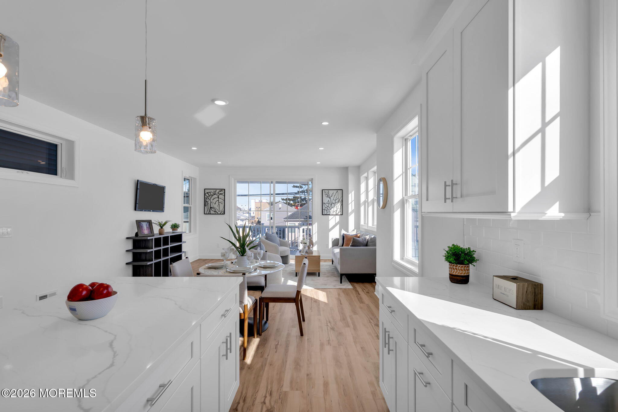 121 Franklin Avenue Image 3