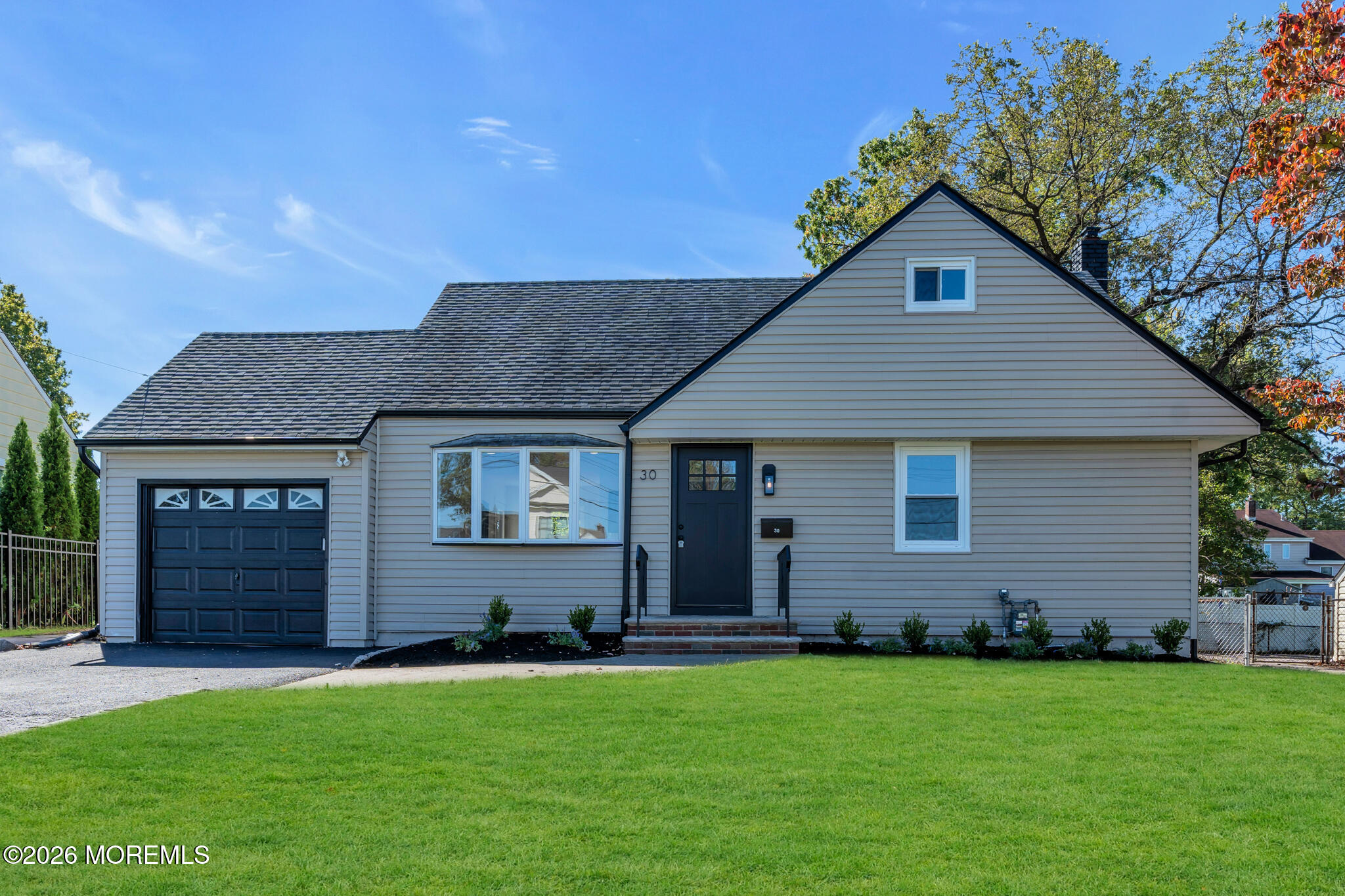 30 Pine Tree Drive Image 2